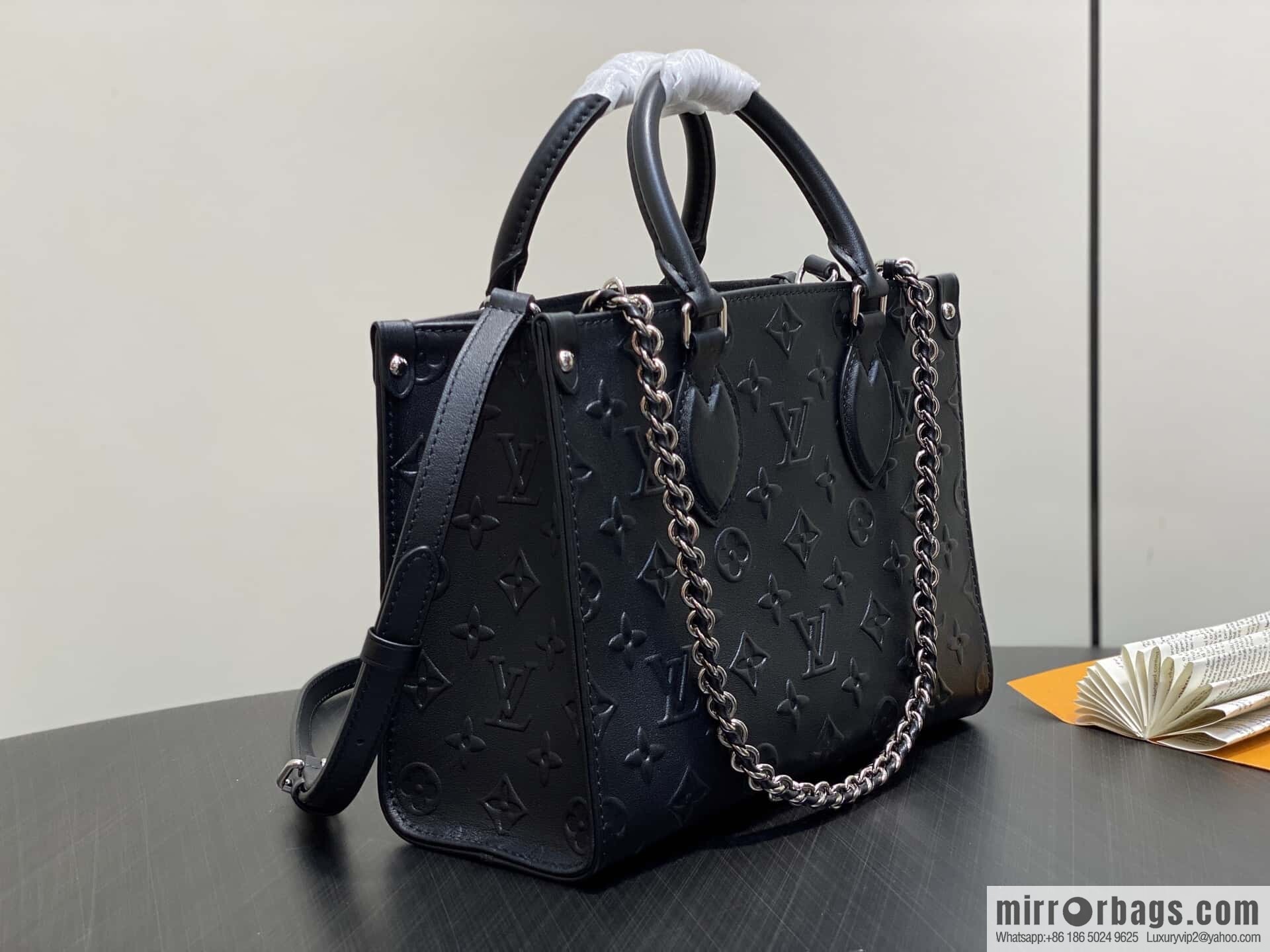 [Boutique‑grade] M13576 black, full leather square bag ONTHEGO small handbag