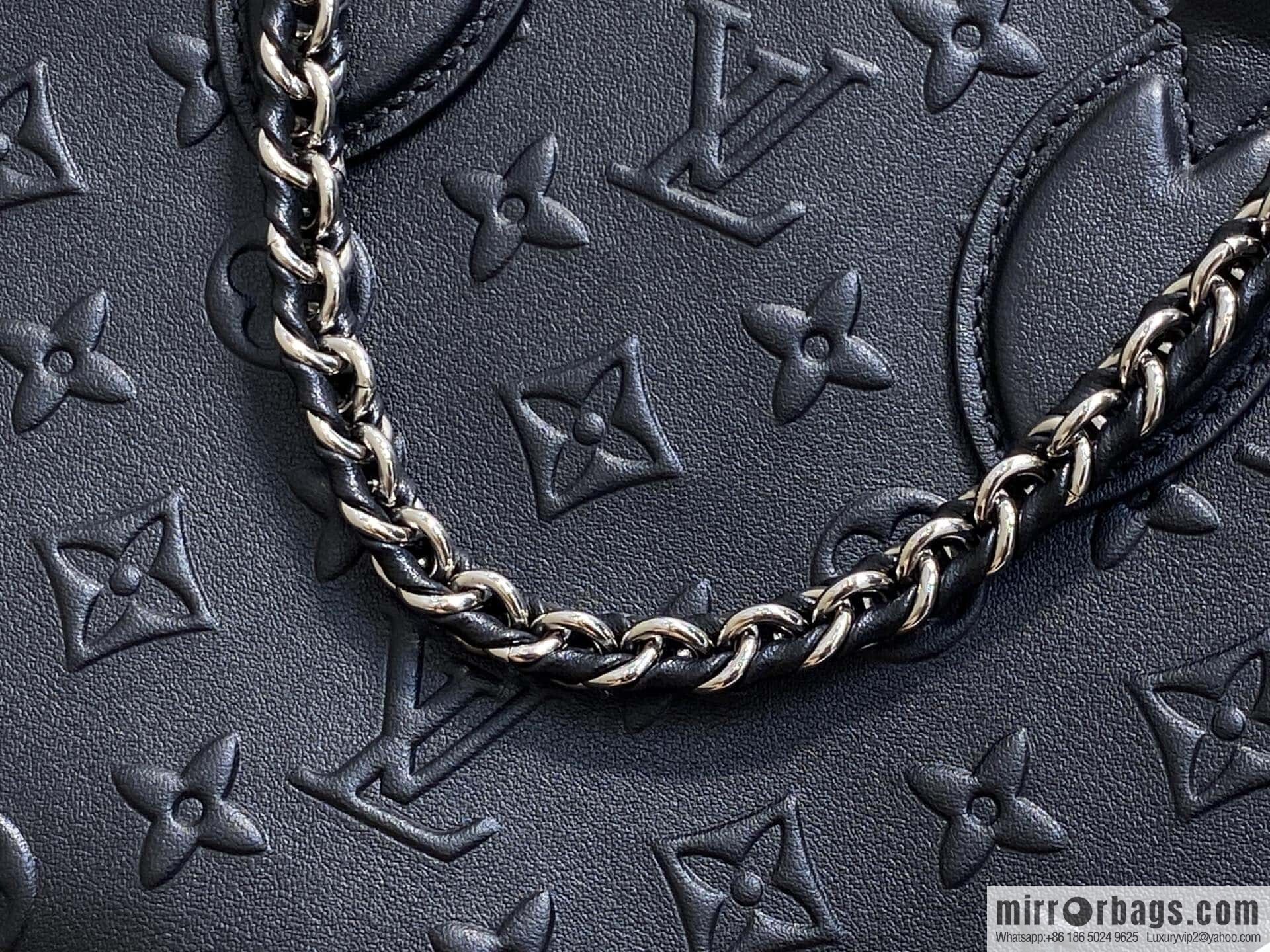 [Boutique‑grade] M13576 black, full leather square bag ONTHEGO small handbag