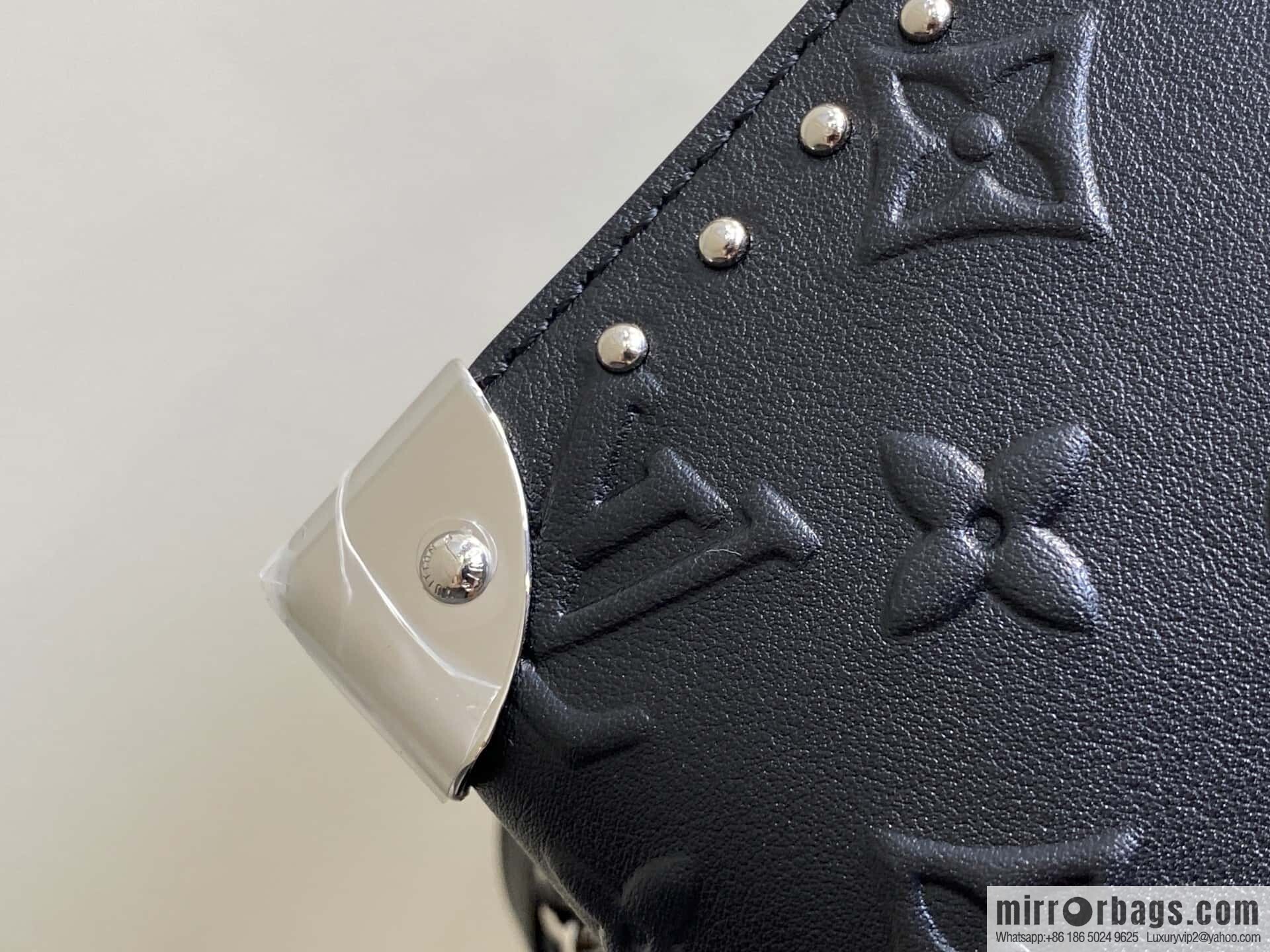[Boutique‑grade] M14575 black, full leather speedy pillow bag SPEEDY TRUNK 20 handbag