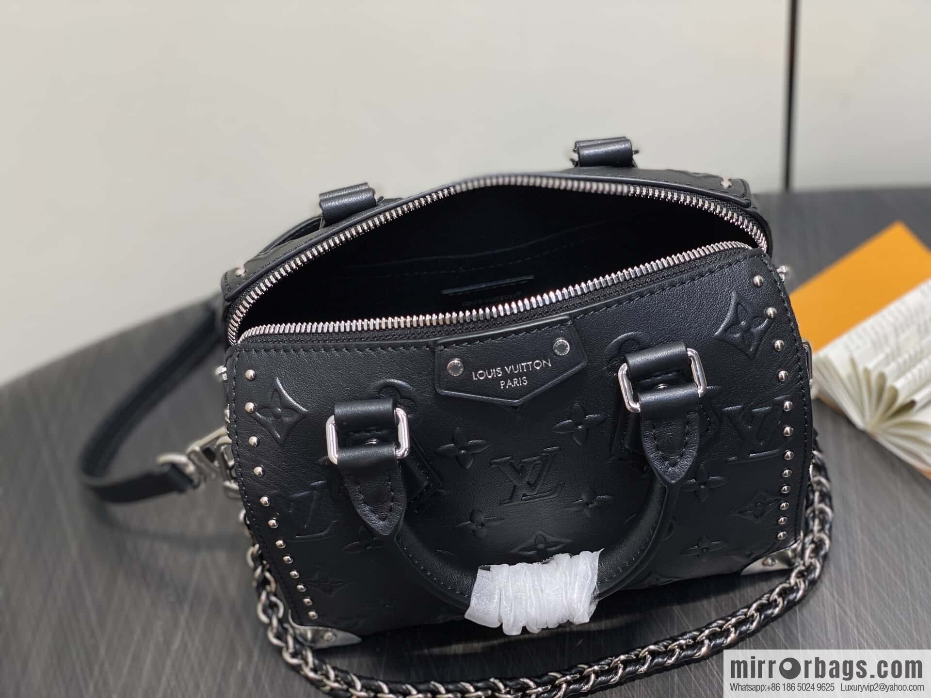 [Boutique‑grade] M14575 black, full leather speedy pillow bag SPEEDY TRUNK 20 handbag
