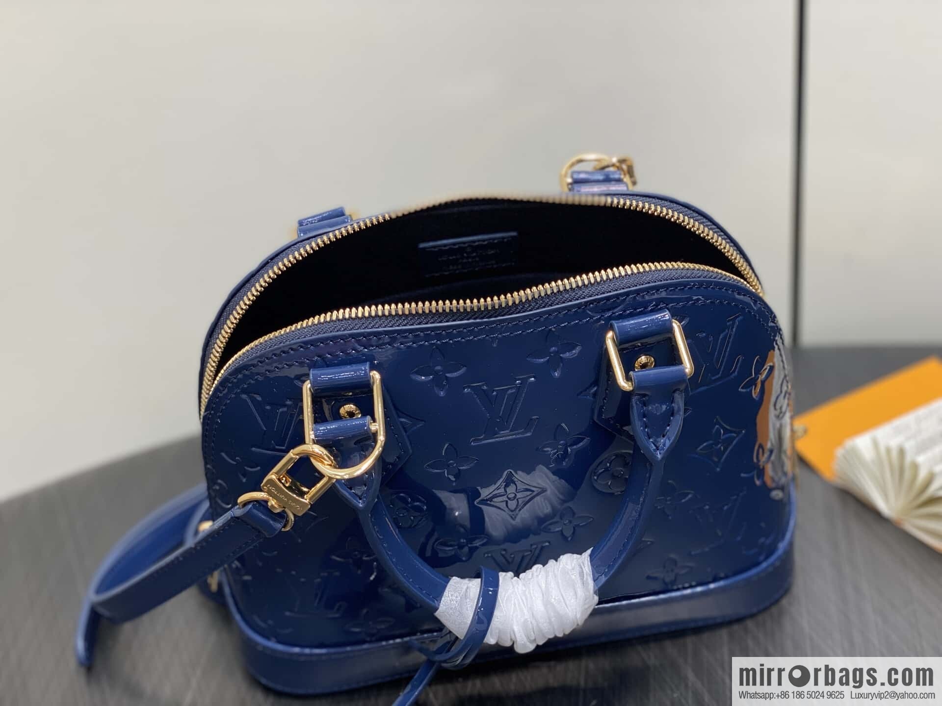 [Boutique‑grade] M13169 blue, patent leather embossed shell bag ALMA BB handbag