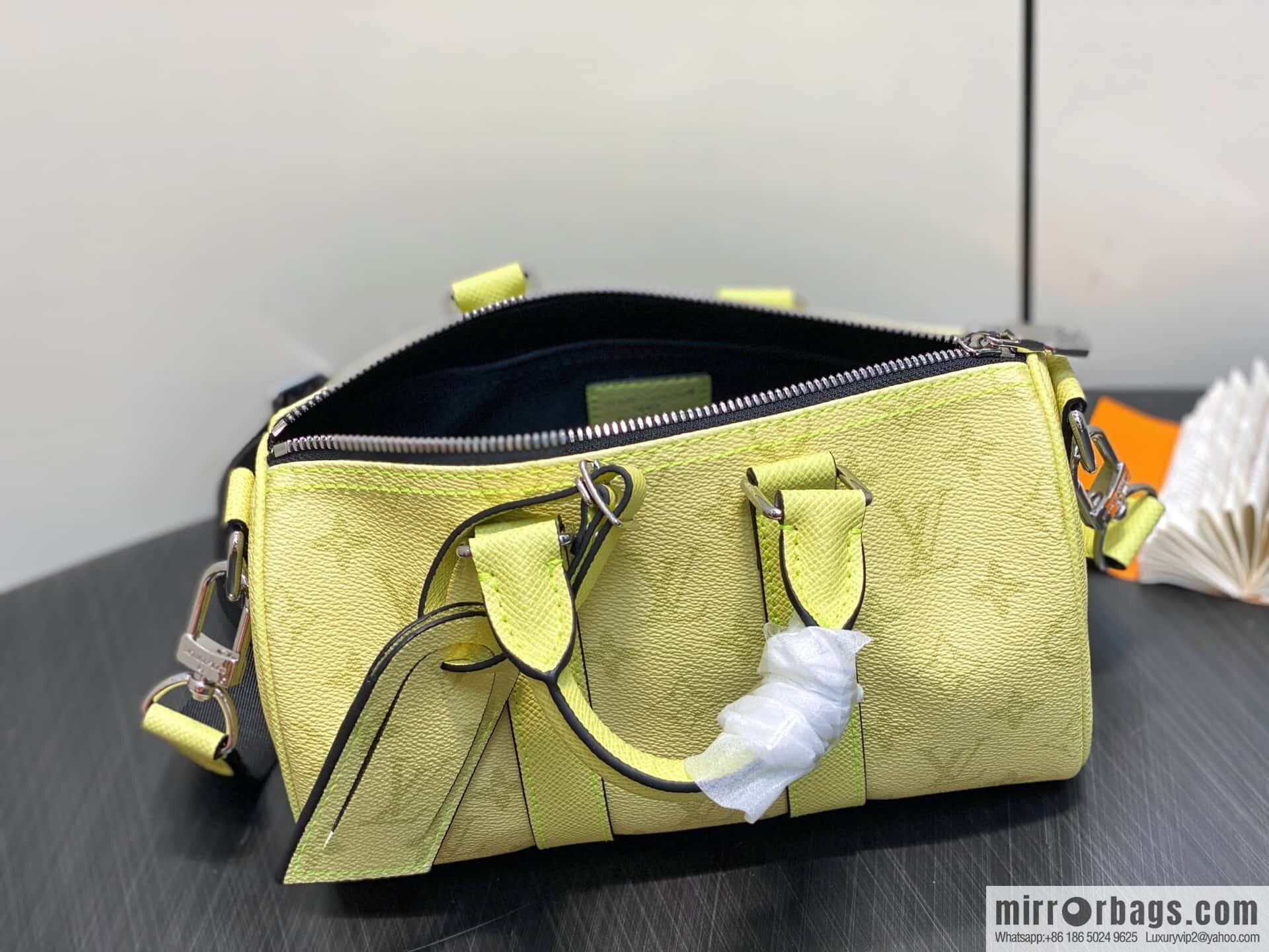 [Boutique‑grade] N14078 light yellow, men's bag, pillow bag KEEPALL BANDOULIZRE 25 handbag