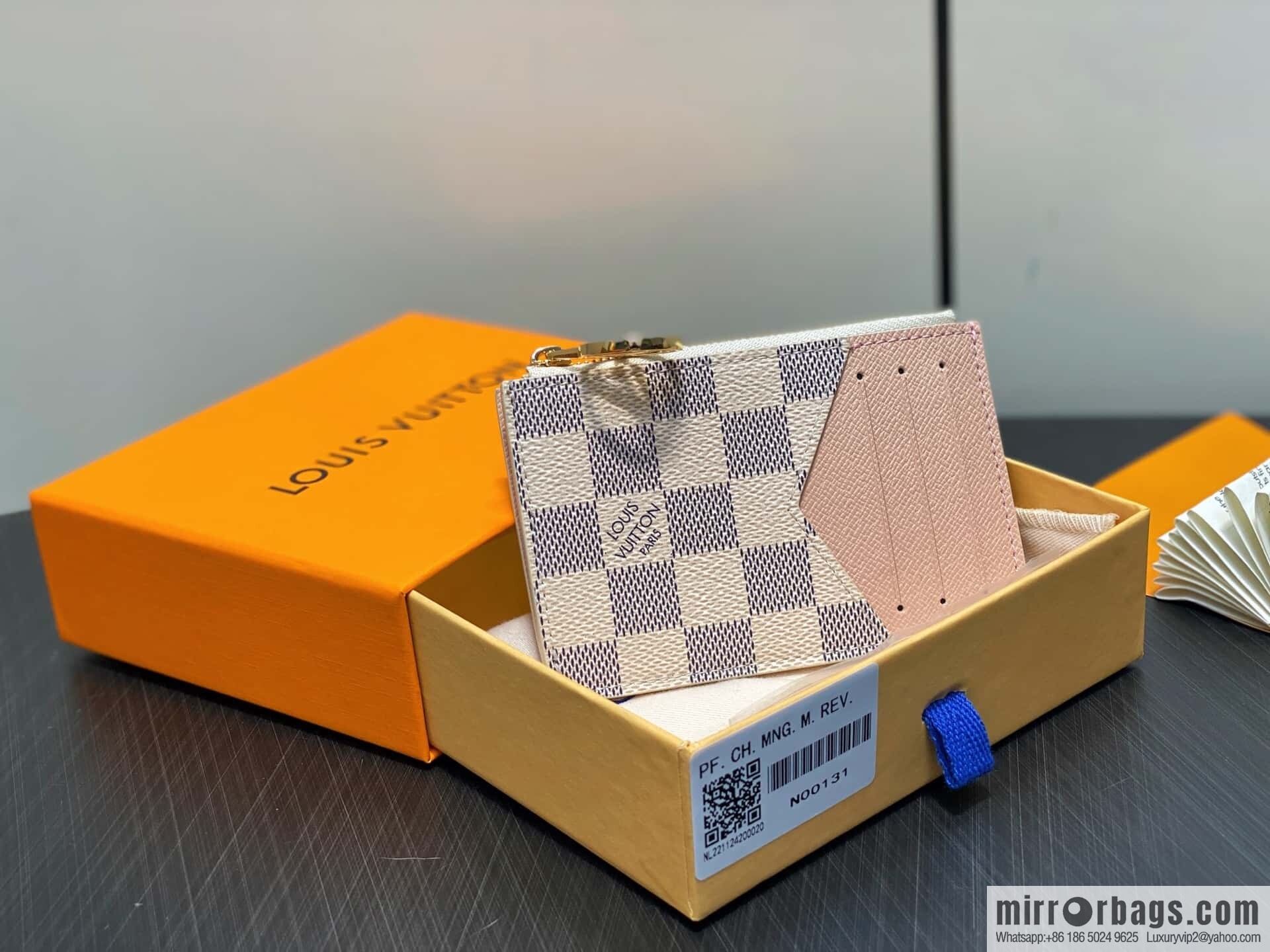 [Boutique‑grade] N00131 white grid pink, card bag card clip wallet M81881 M83602 Romy card clip