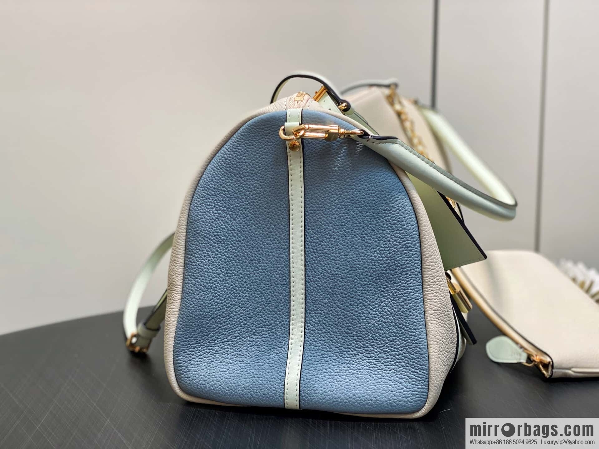 [Boutique‑grade] M13668 milkshake white, full leather speedy pillow bag SPEEDY BANDOULIZRE 40 handbag
