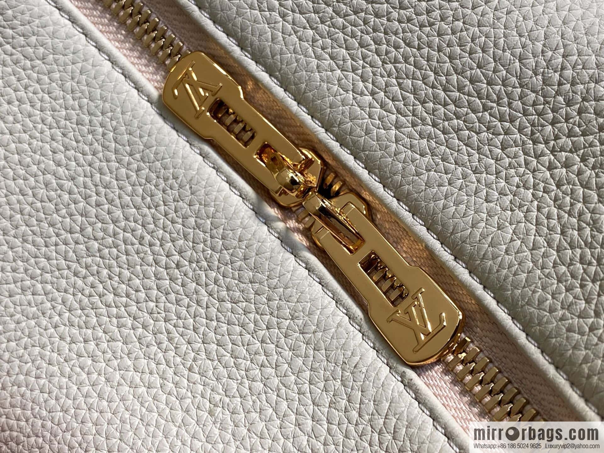 [Boutique‑grade] M13668 milkshake white, full leather speedy pillow bag SPEEDY BANDOULIZRE 40 handbag