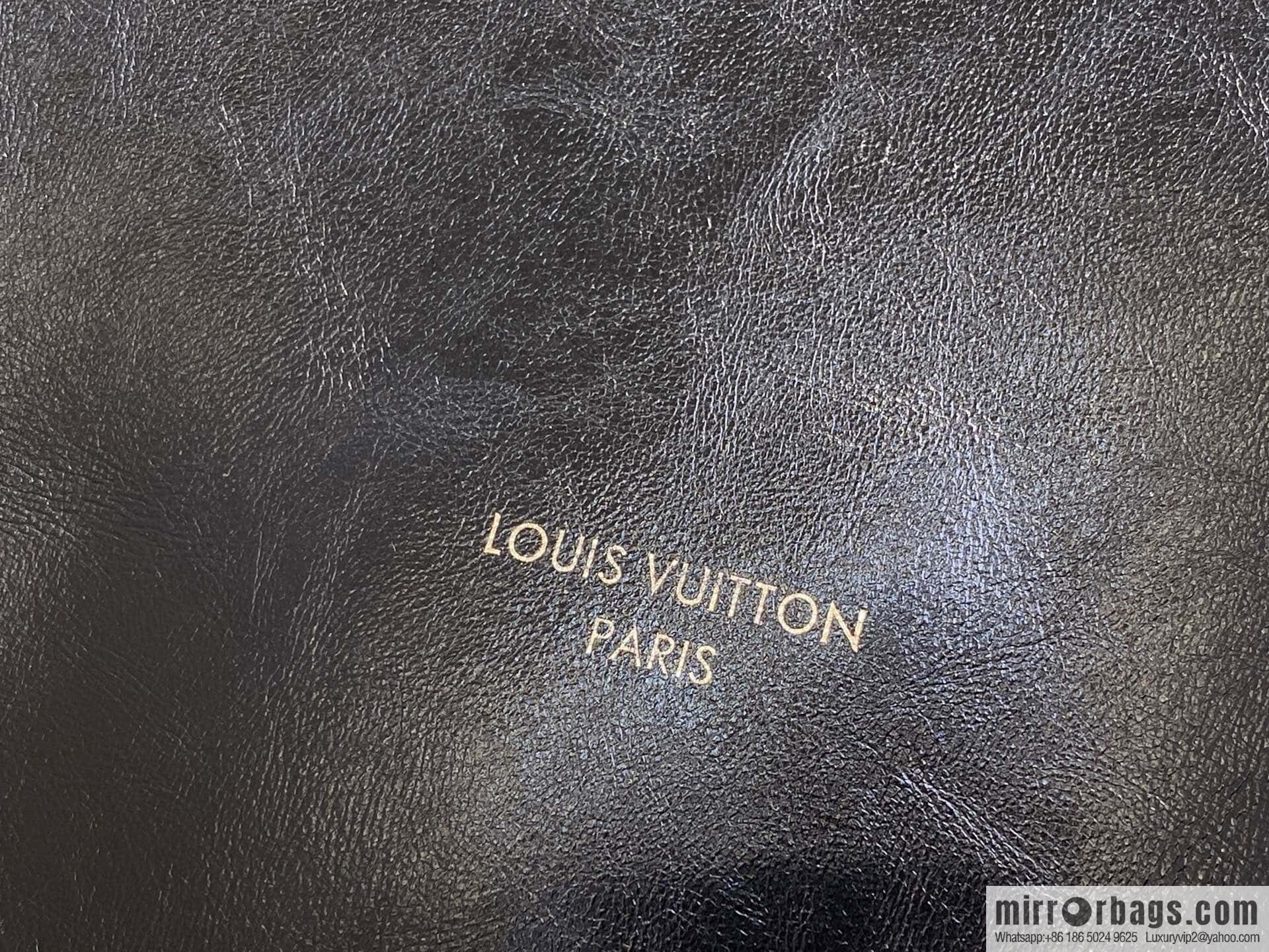 [Boutique‑grade] M13668 black oil wax leather, full leather speedy pillow bag SPEEDY BANDOULIZRE 40 handbag
