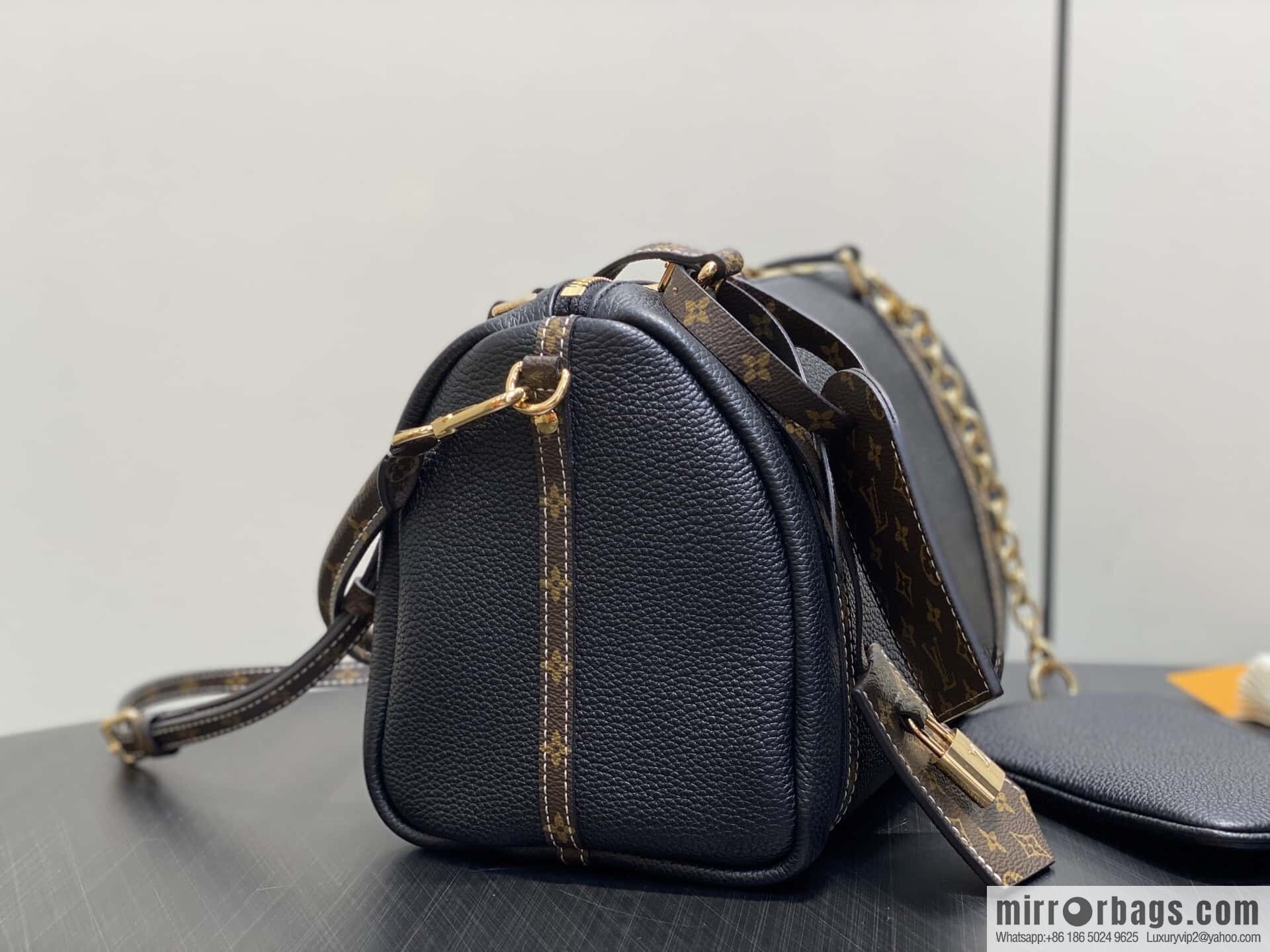[Boutique‑grade] M13667 black, full leather speedy pillow bag SPEEDY BANDOULIZRE 25 handbag