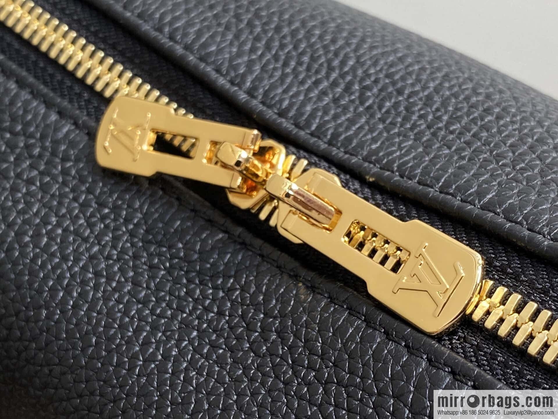 [Boutique‑grade] M13667 black, full leather speedy pillow bag SPEEDY BANDOULIZRE 25 handbag