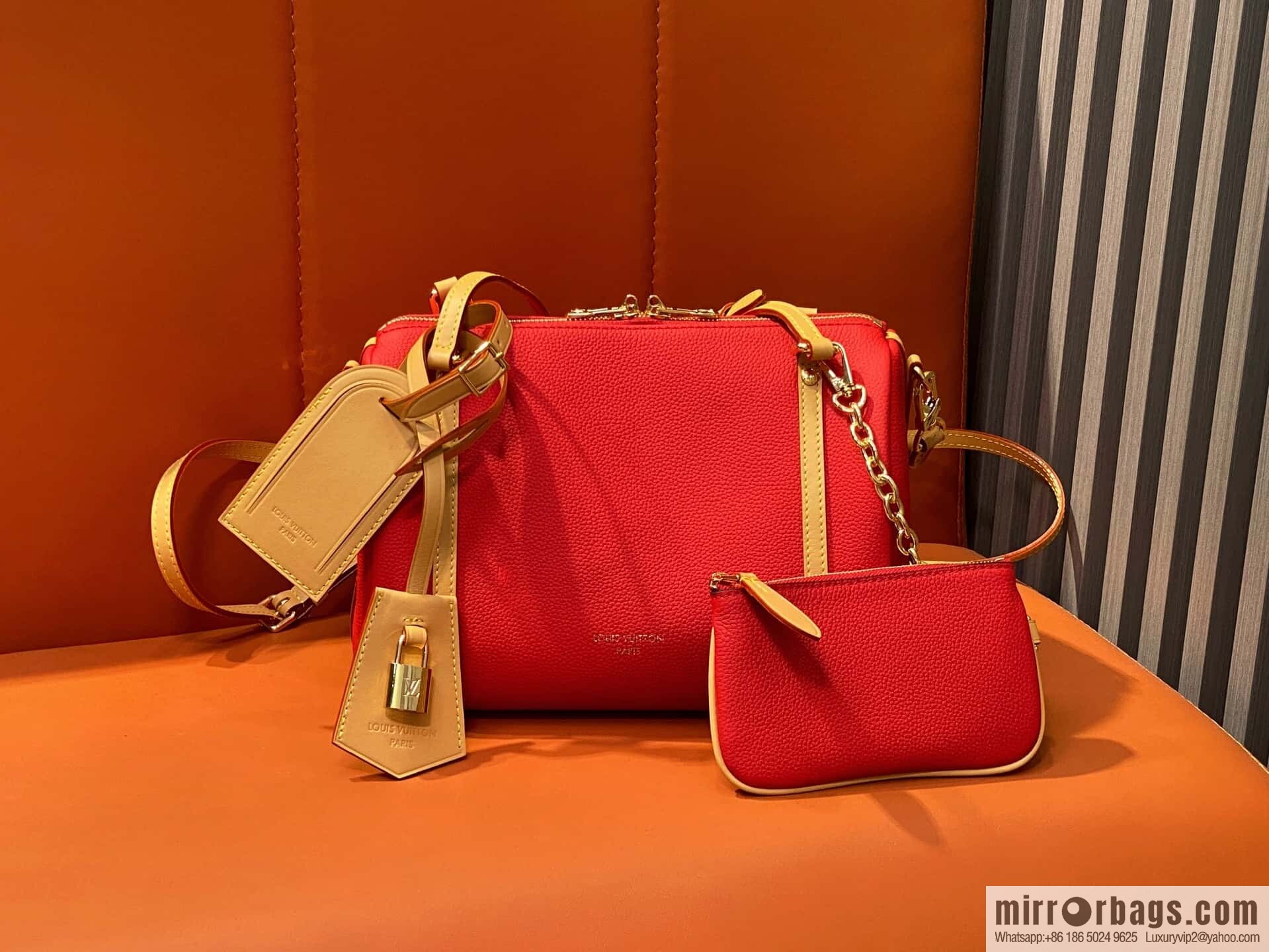 [Boutique‑grade] M13667 red, full leather, speedy pillow bag SPEEDY BANDOULIZRE 25 handbag