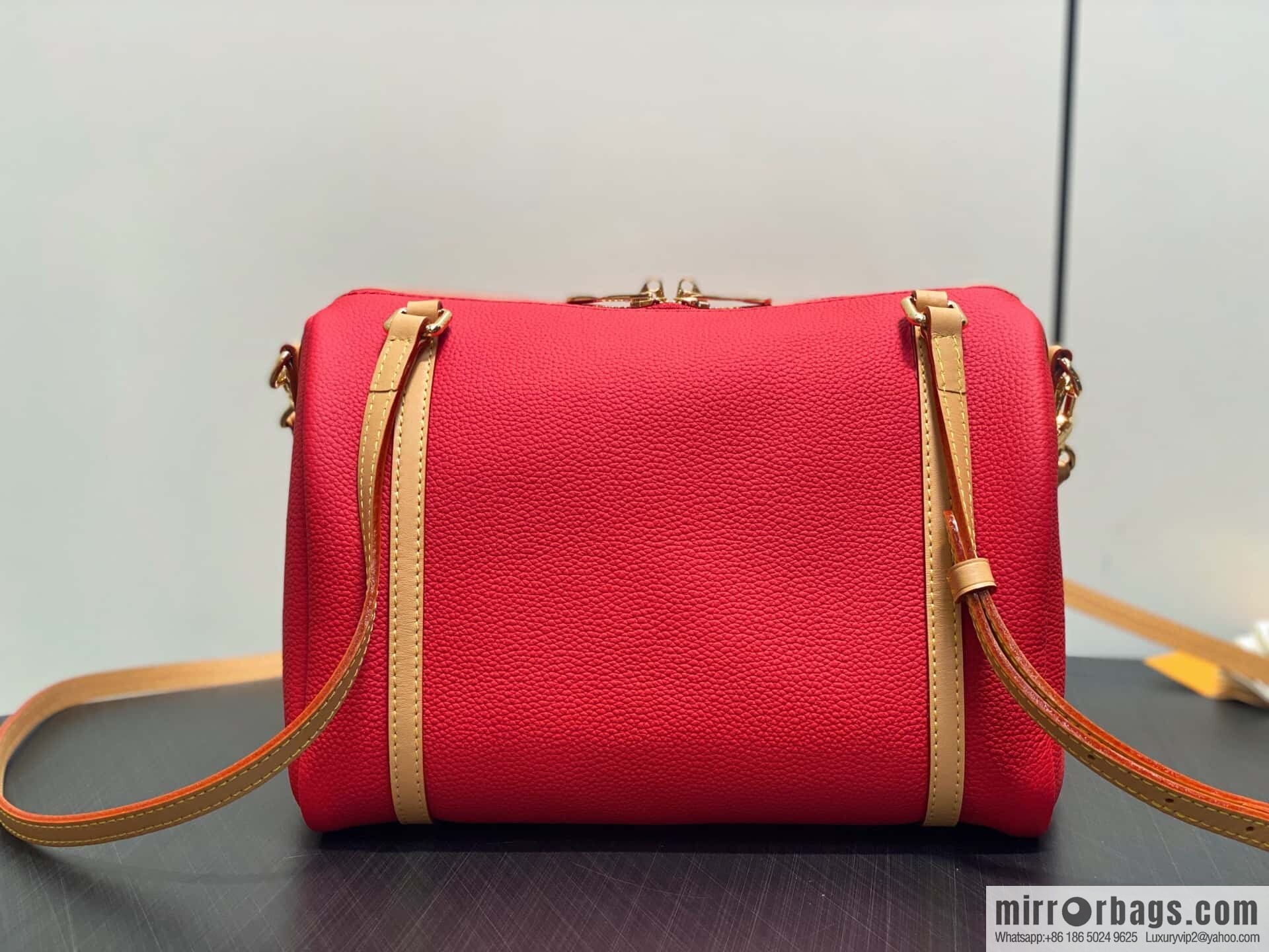 [Boutique‑grade] M13667 red, full leather, speedy pillow bag SPEEDY BANDOULIZRE 25 handbag