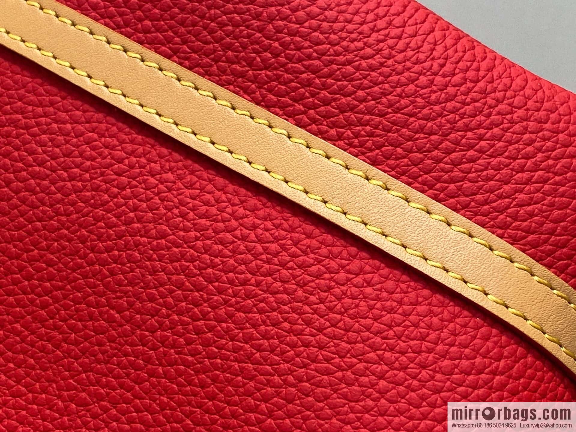 [Boutique‑grade] M13667 red, full leather, speedy pillow bag SPEEDY BANDOULIZRE 25 handbag