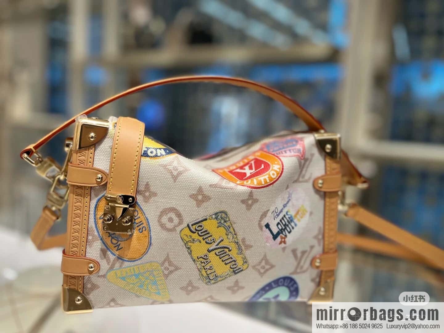 [Boutique‑grade] M14606 white flower, badge soft box, new SIDE TRUNK medium handbag of the season