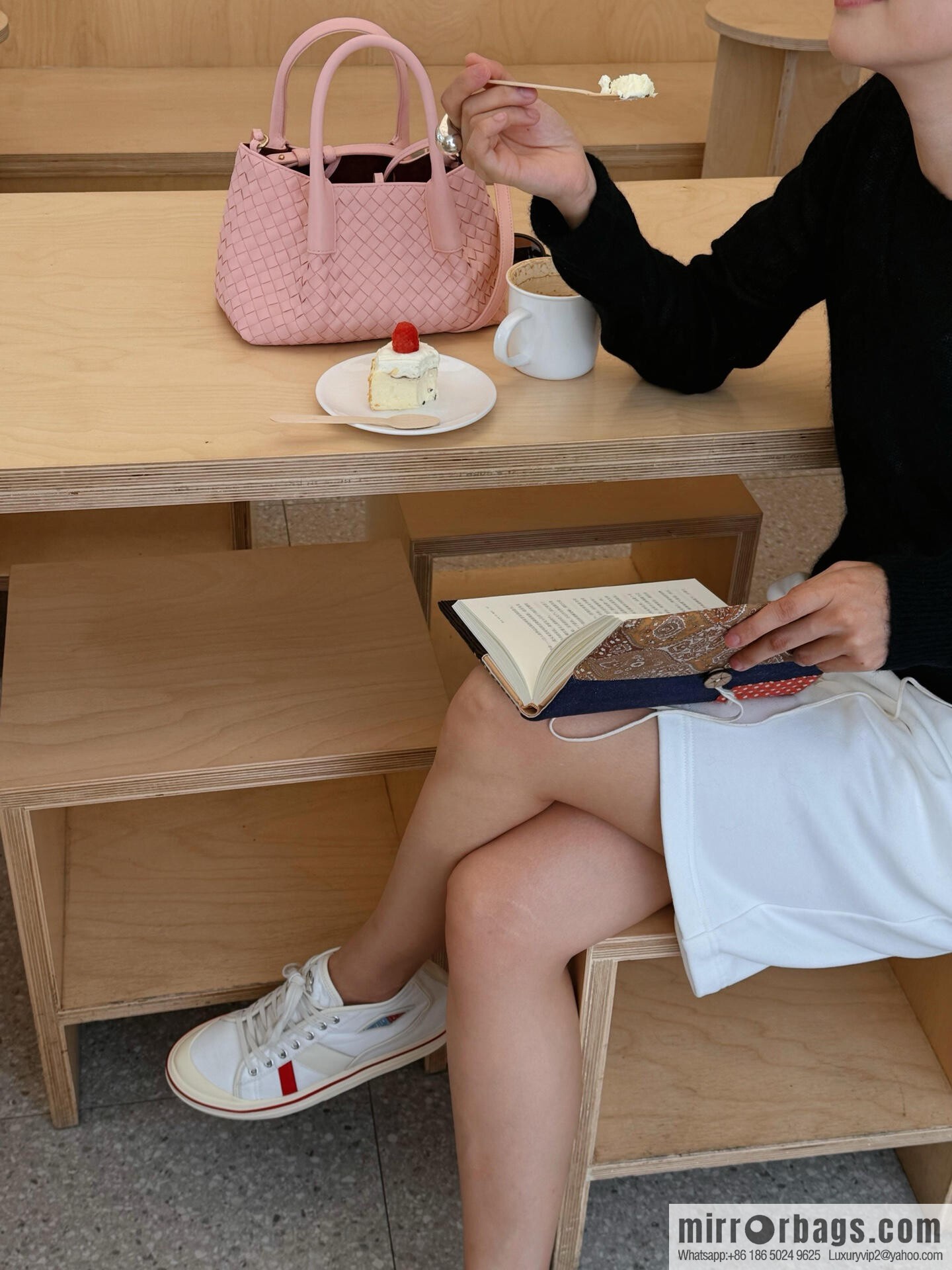 BV small Pinacoteca tote bag 819004 rose powder