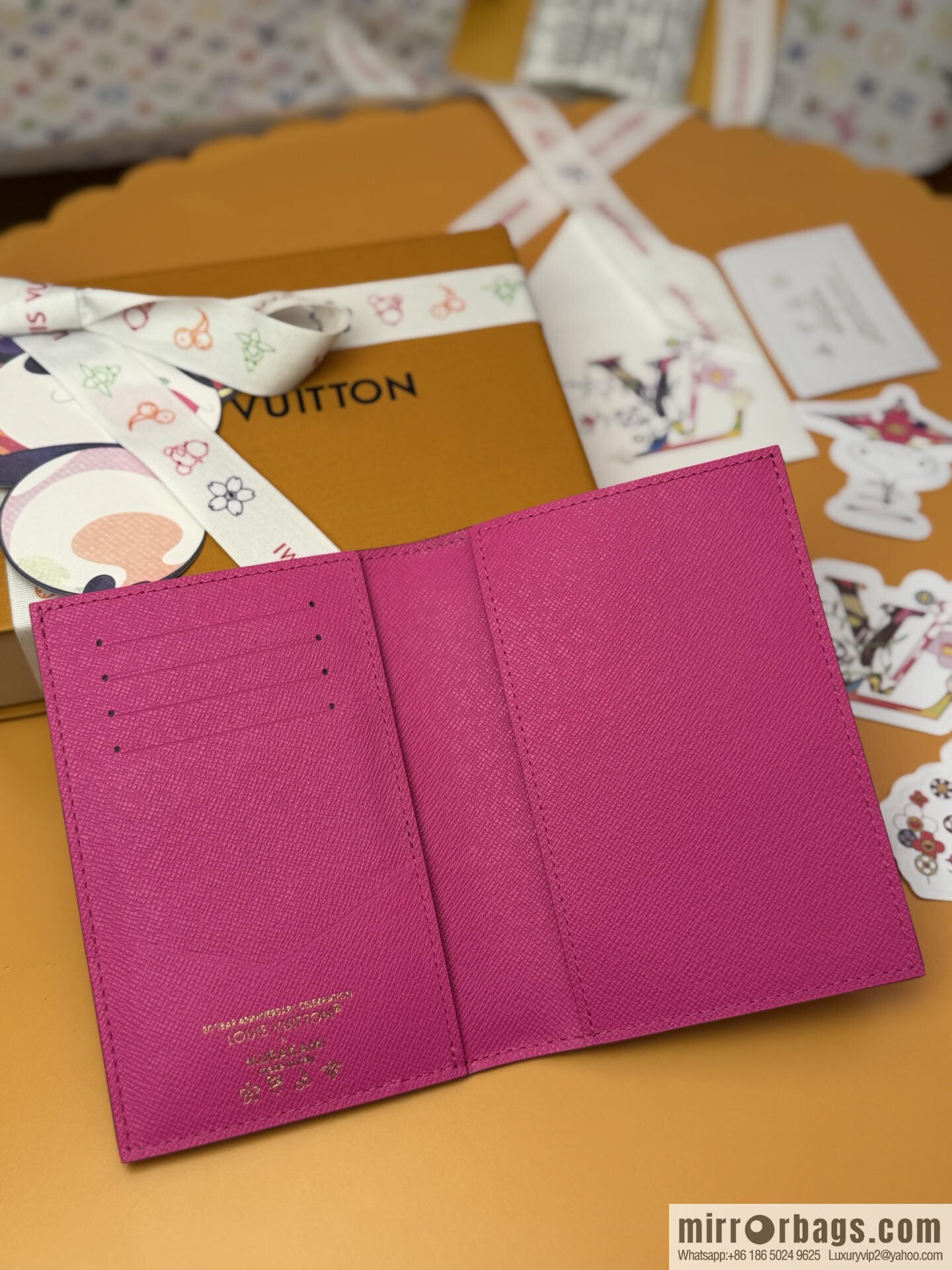 LV M14178 [Official Full Package + 163 Chip] New LVxTM Passport Cover
