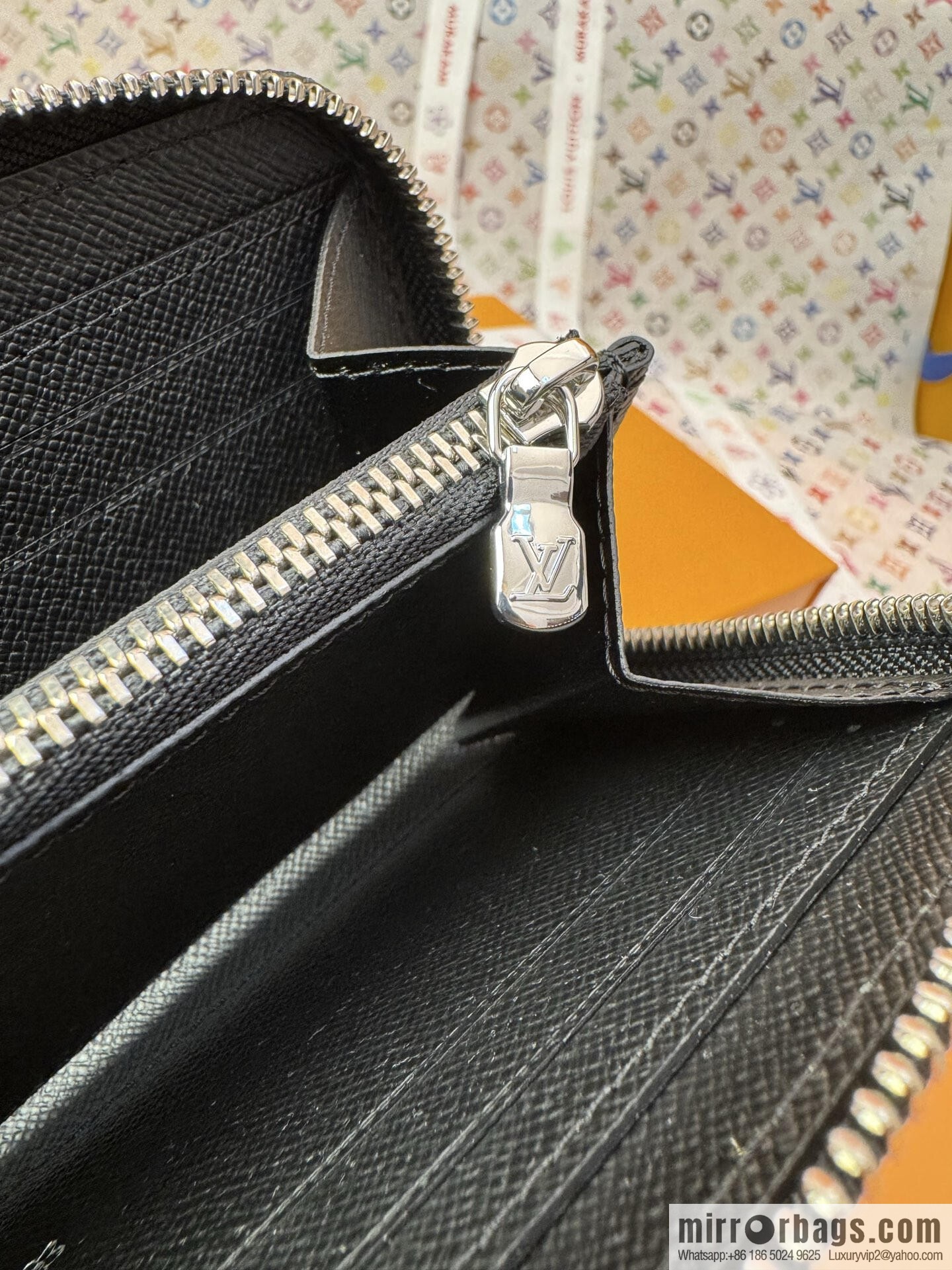LV M13408 [Official Full Package + 163 Chips] New LVxTM Clemens Wallet
