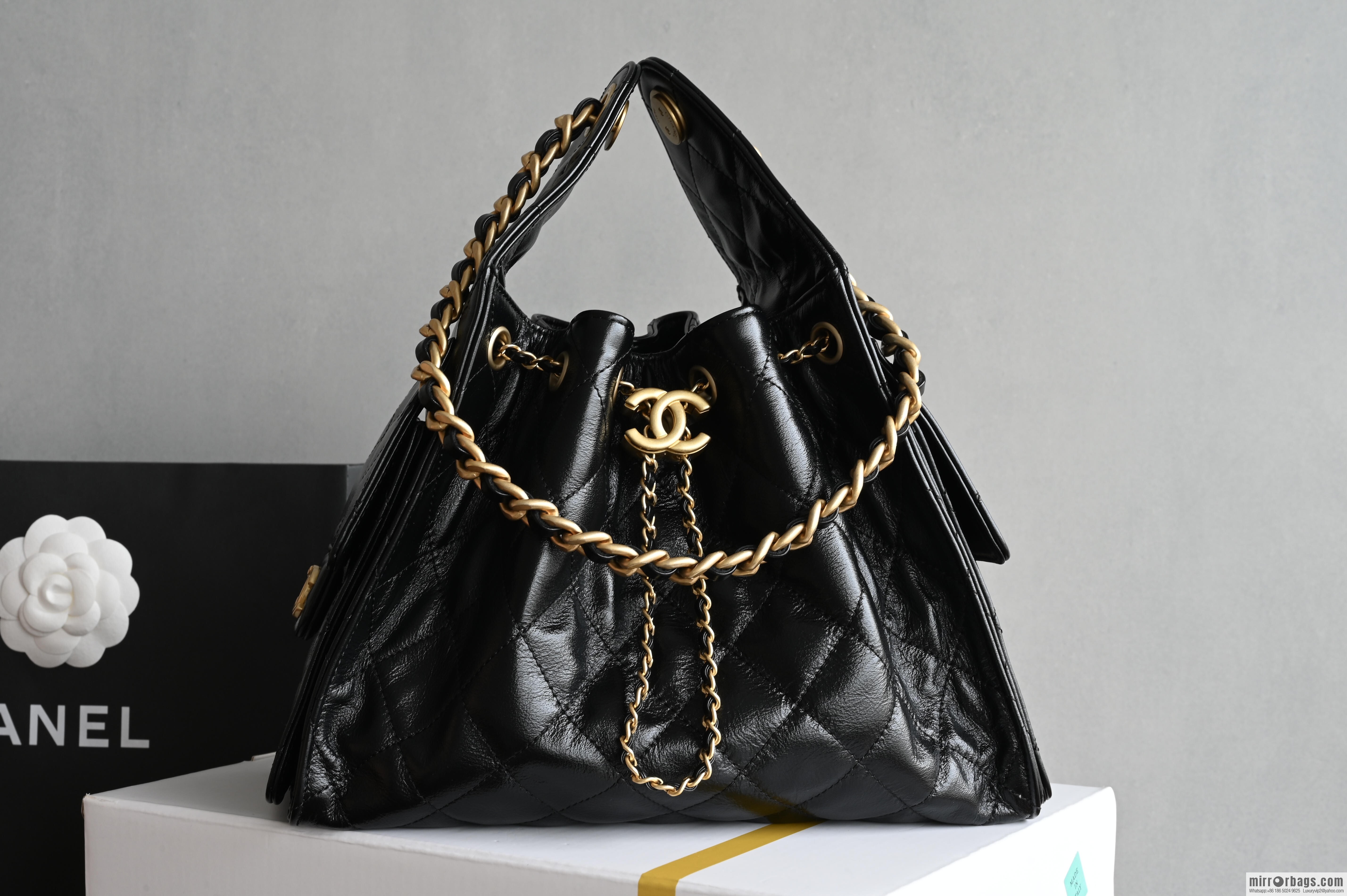 CHANEL Hippie Shopping Bag Small, Black ♥ AS5293