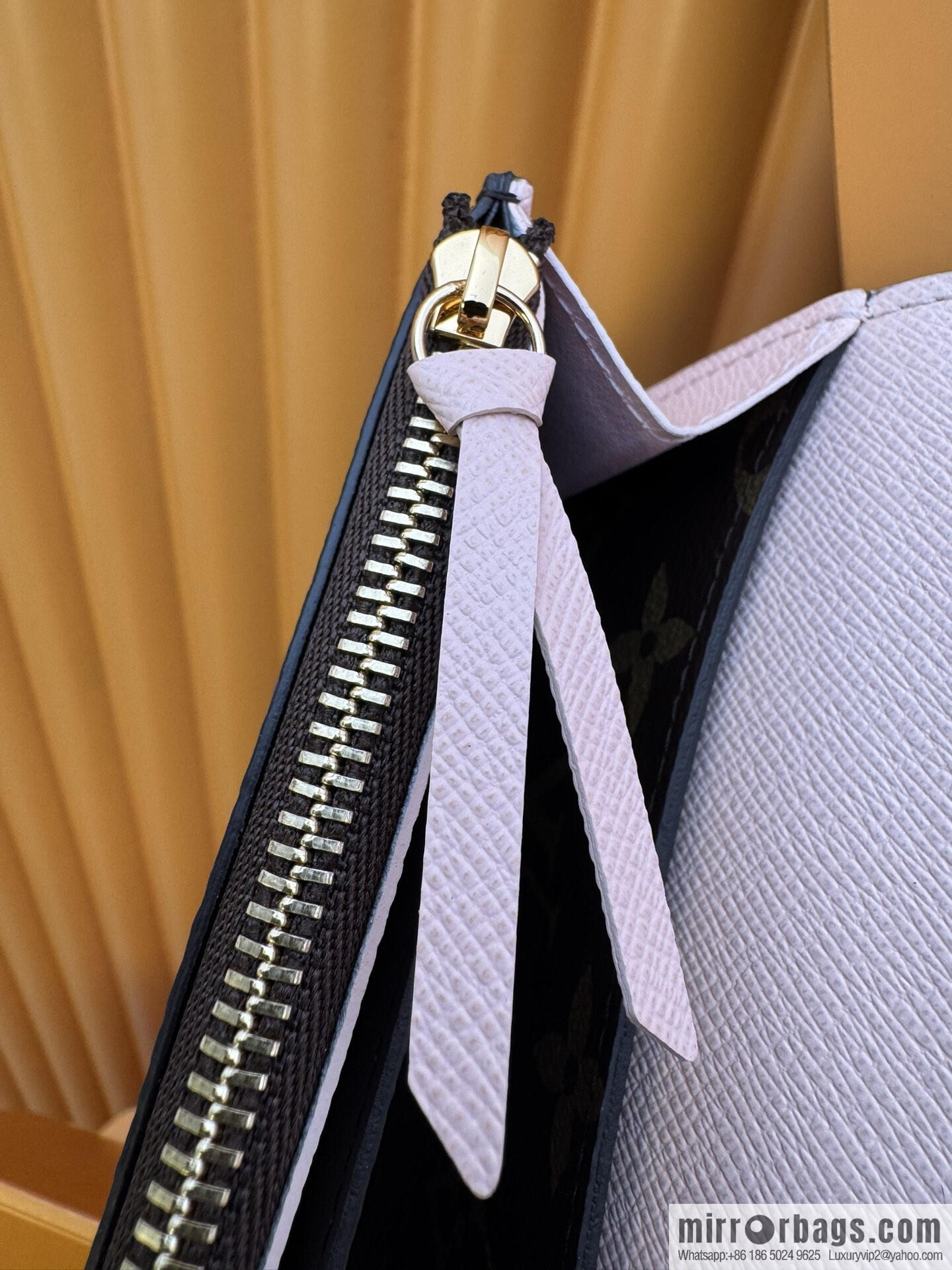 LV M61289 Gold Buckle [Official Full Chip Version]