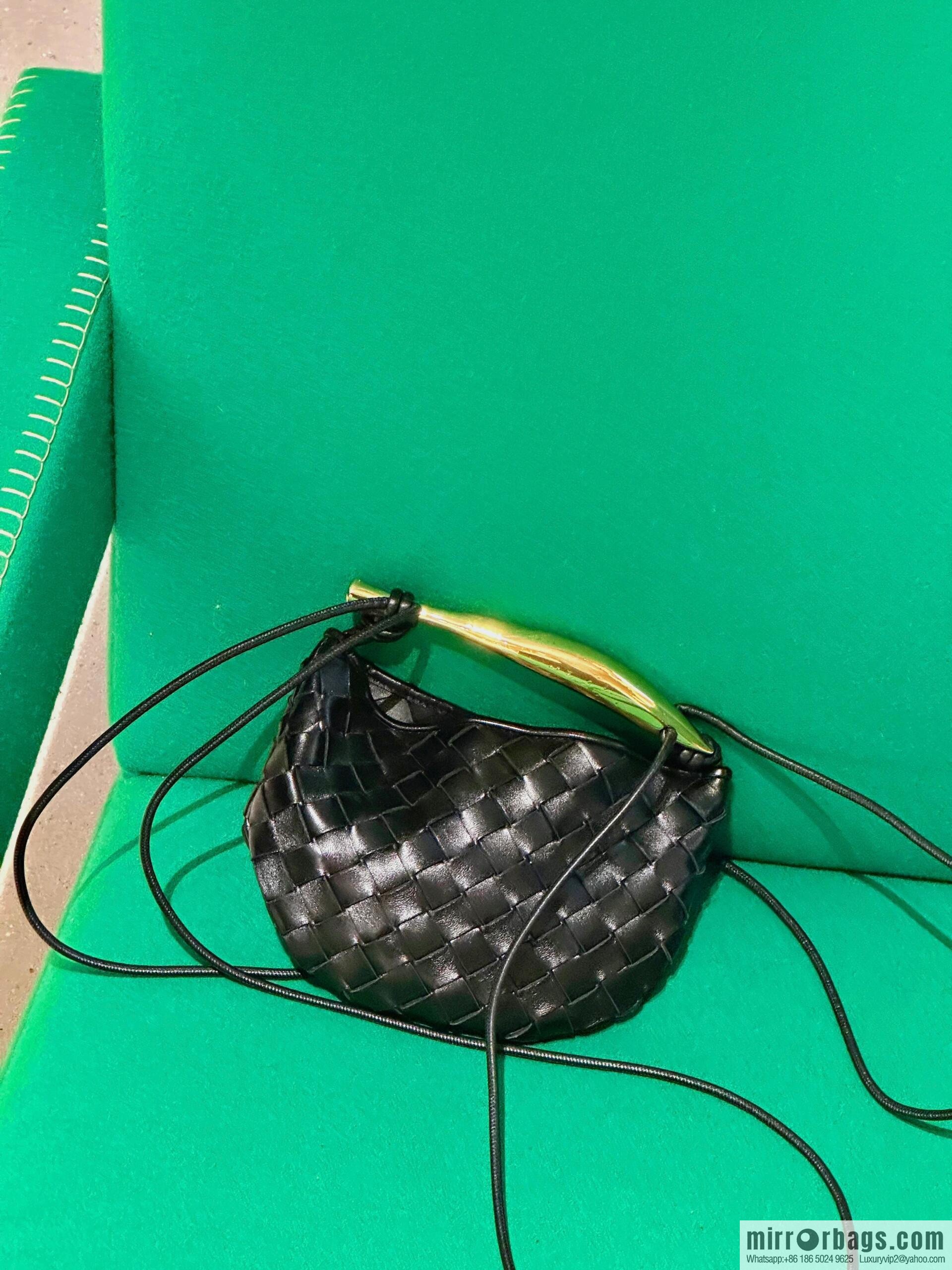 BV Mini Sardine Crossbody Bag 744267 Black