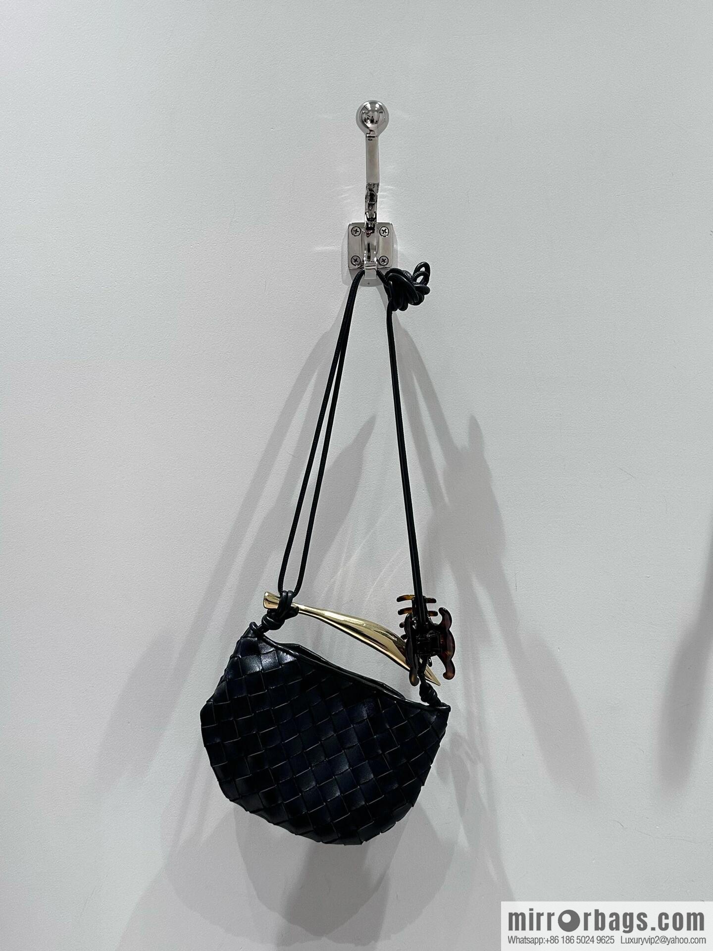 BV Mini Sardine Crossbody Bag 744267 Black