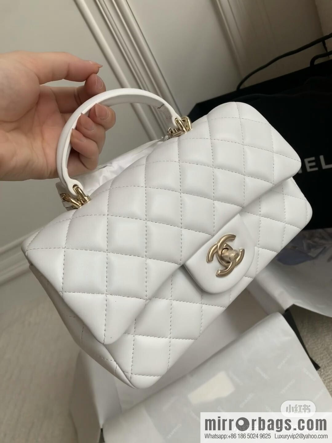 CHANEL 25P Mouth Cover Bag Hand Wrist AS2431 White