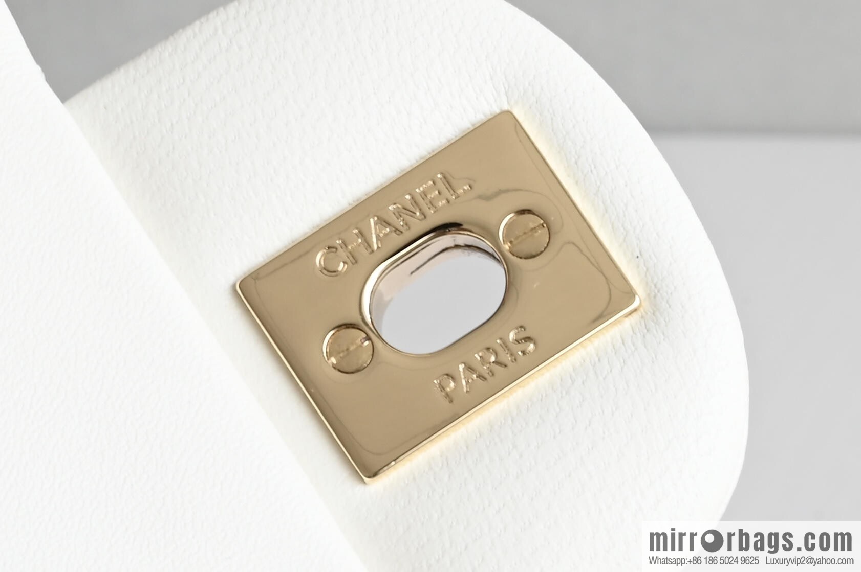 CHANEL 25P Mouth Cover Bag Hand Wrist AS2431 White
