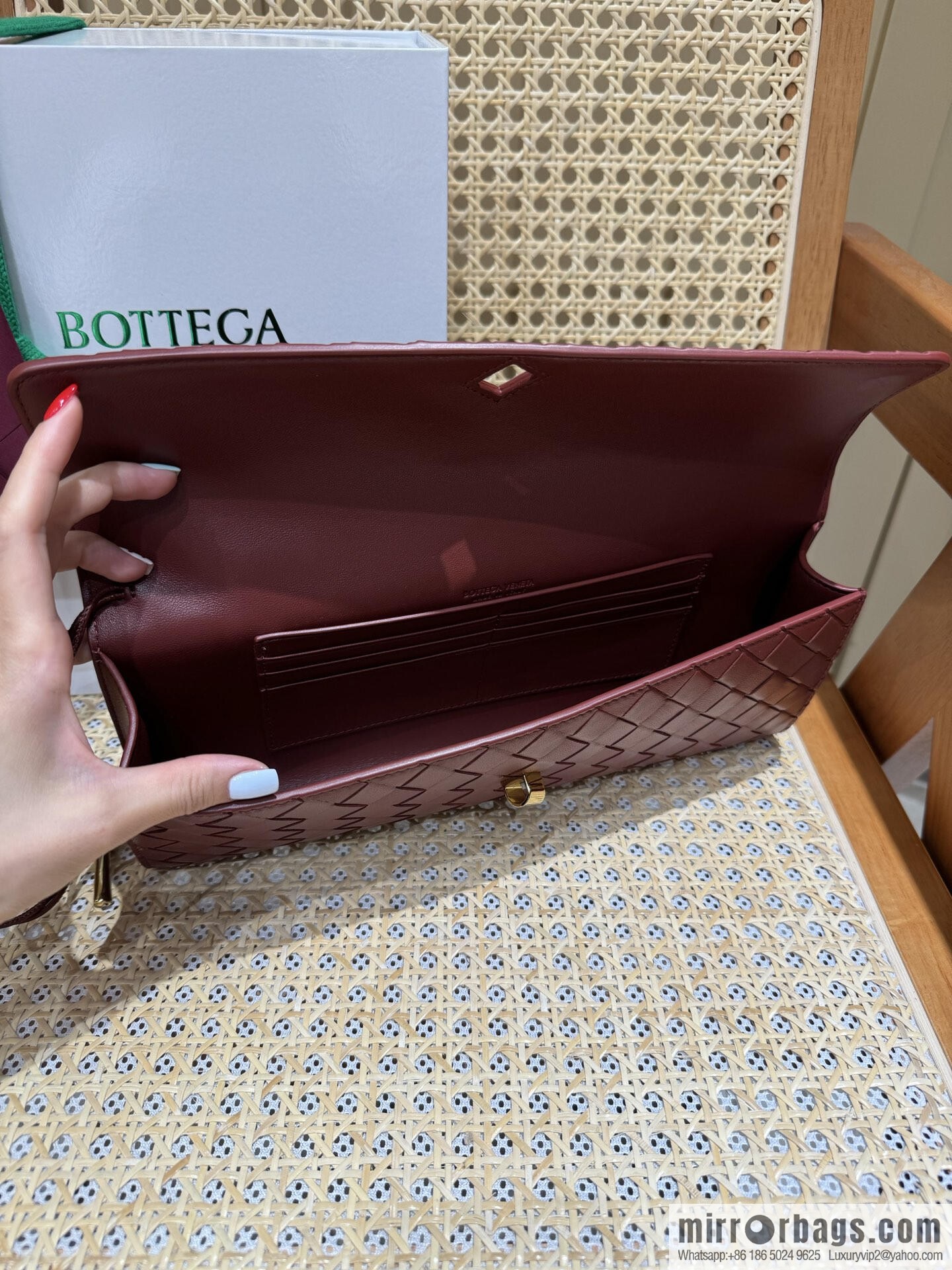BV Andiamond clutch bag 741511 Shabili red