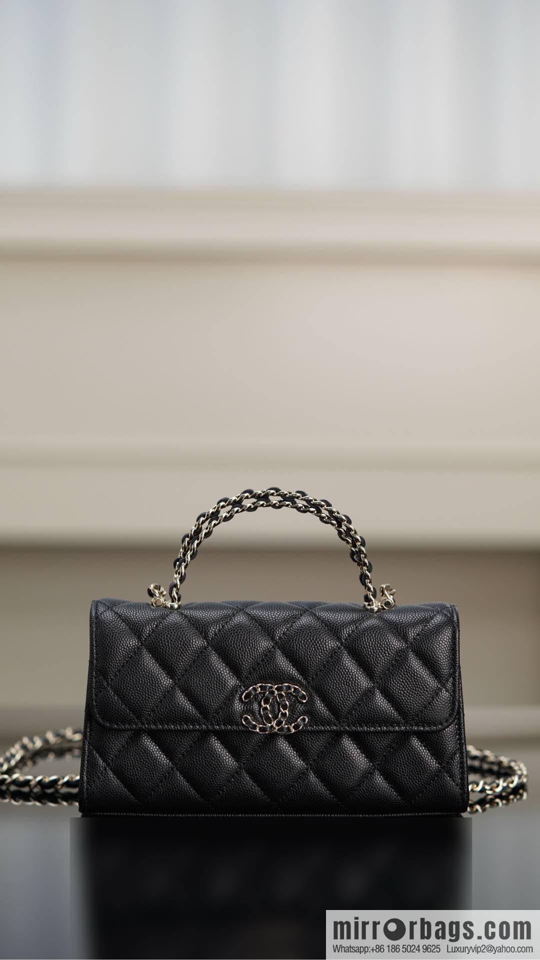 CHANEL 25s Cross Handle Black Gold 🐂 Horizontal AP3238
