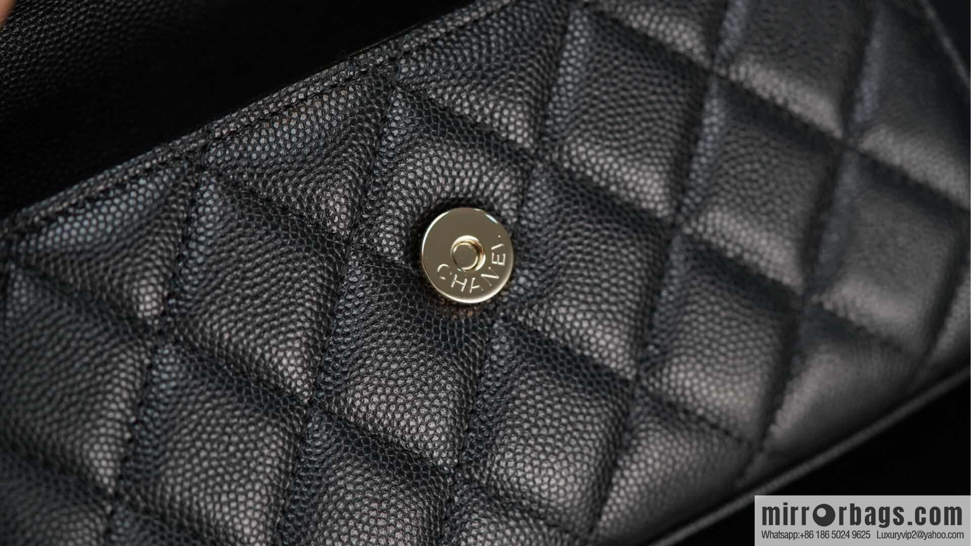 CHANEL 25s Cross Handle Black Gold 🐂 Horizontal AP3238