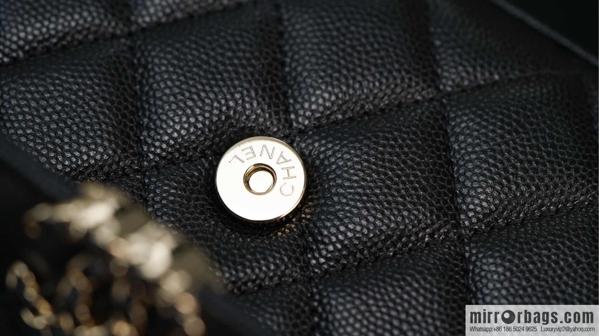 CHANEL 25s Cross Handle Black Gold 🐂 Horizontal AP3238