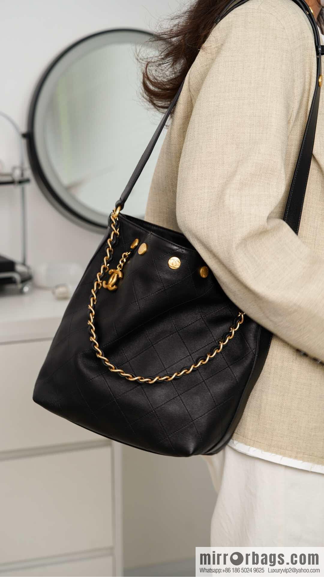 𝐂𝐡𝐚𝐧𝐞𝐥 𝟐𝟓𝐏 Gold Hippie Black Gold 🖤 AS5406