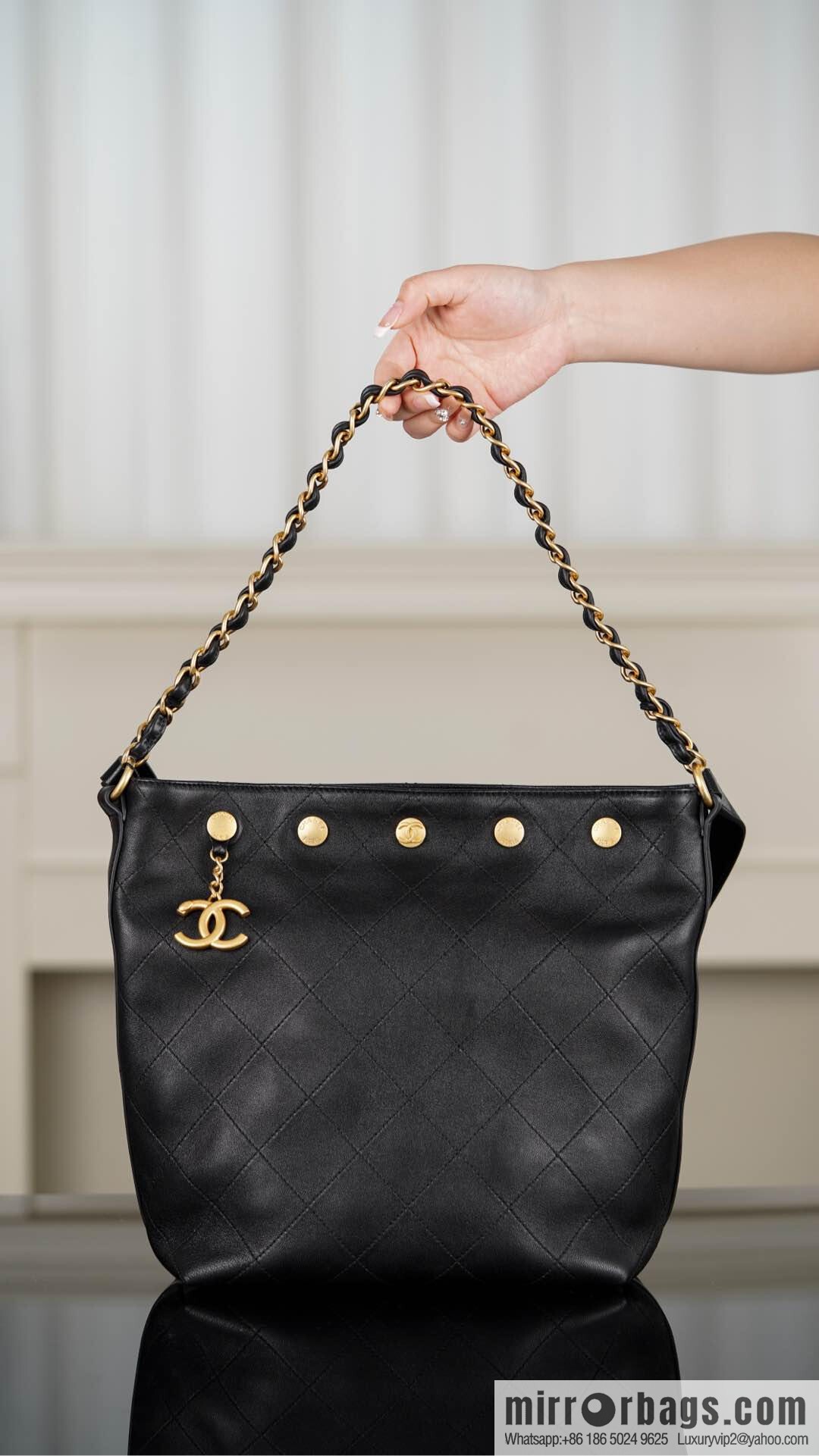𝐂𝐡𝐚𝐧𝐞𝐥 𝟐𝟓𝐏 Gold Hippie Black Gold 🖤 AS5406