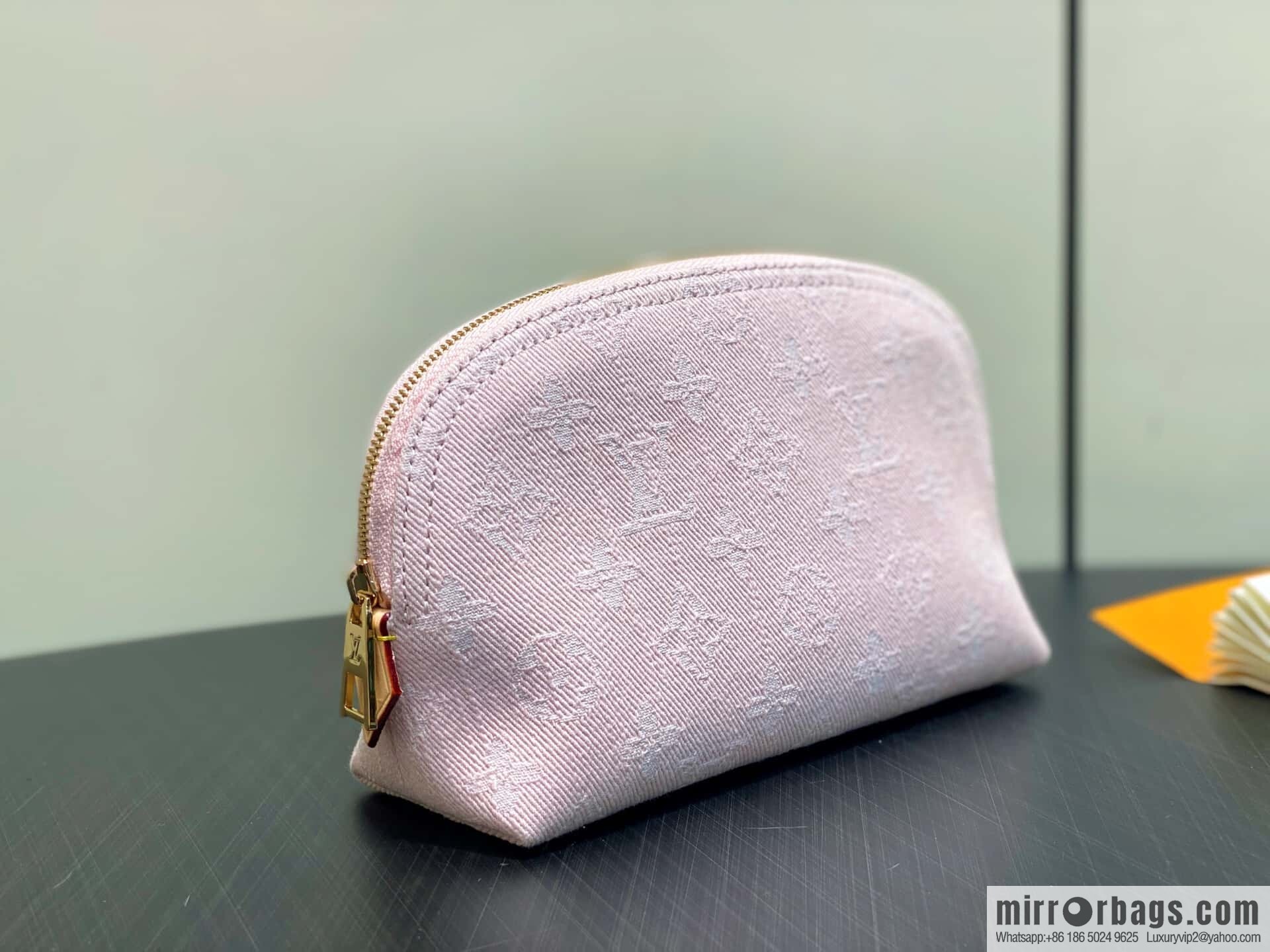 [Boutique‑grade] M13751 pink denim denim, variable code chip version cosmetic bag POCHETTE COSMÉTIQUE cosmetic bag
