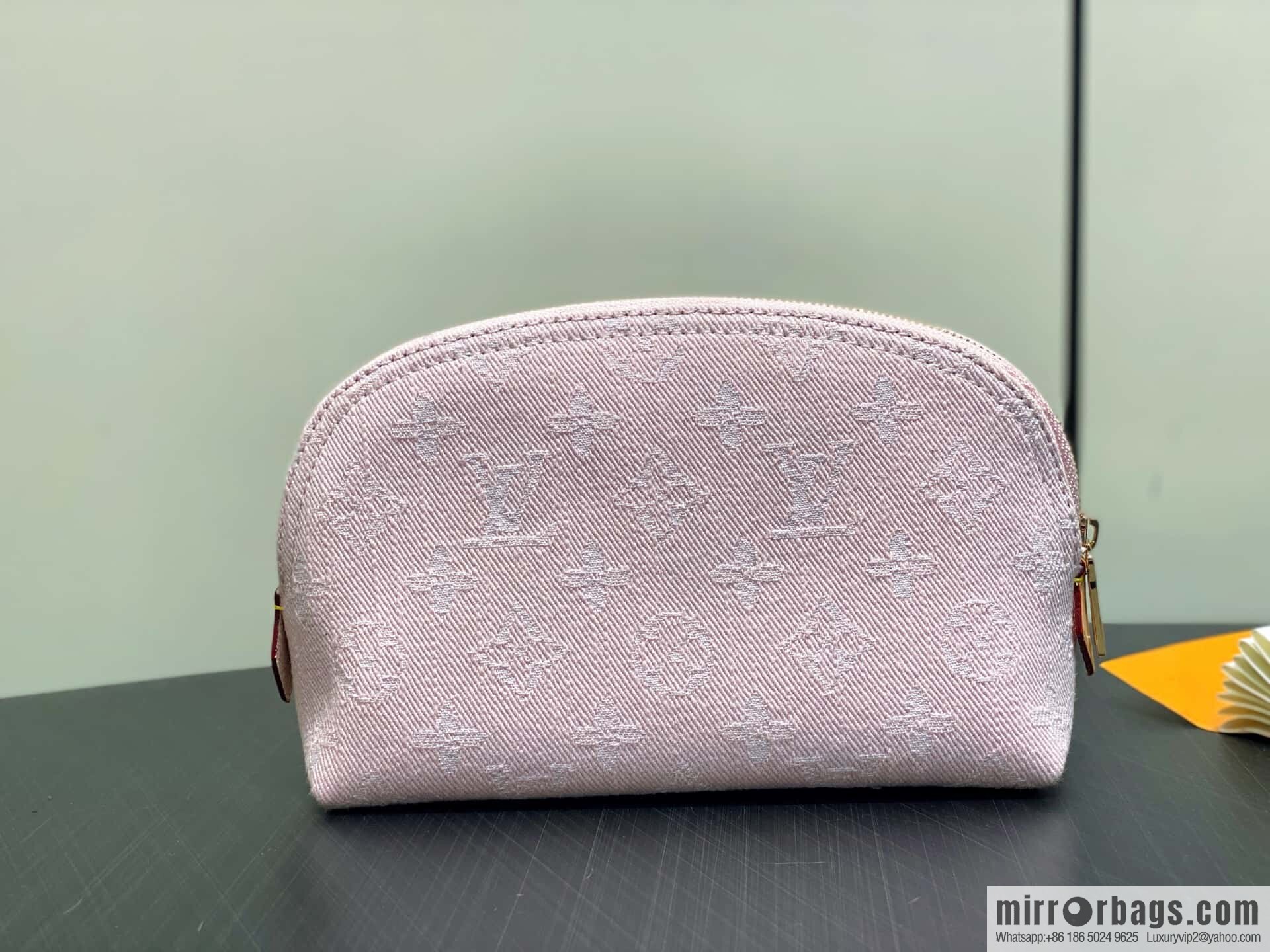 [Boutique‑grade] M13751 pink denim denim, variable code chip version cosmetic bag POCHETTE COSMÉTIQUE cosmetic bag