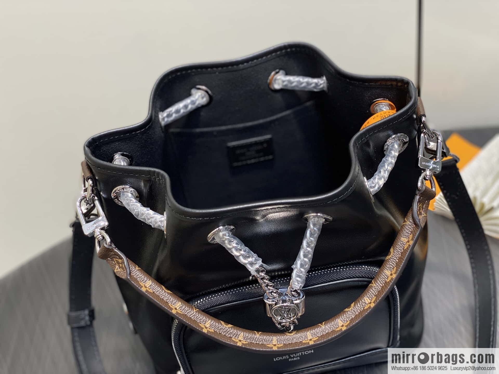[Boutique‑grade] M14377 black, full leather bucket bag NO WAY VIBE handbag