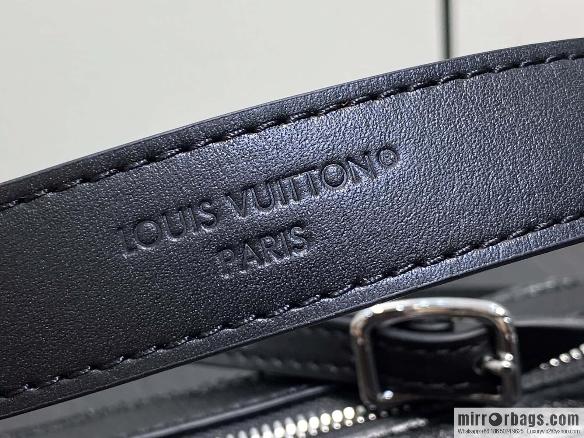 [Boutique‑grade] M14544 black, full leather chain bag POCHETTE VIBE handbag