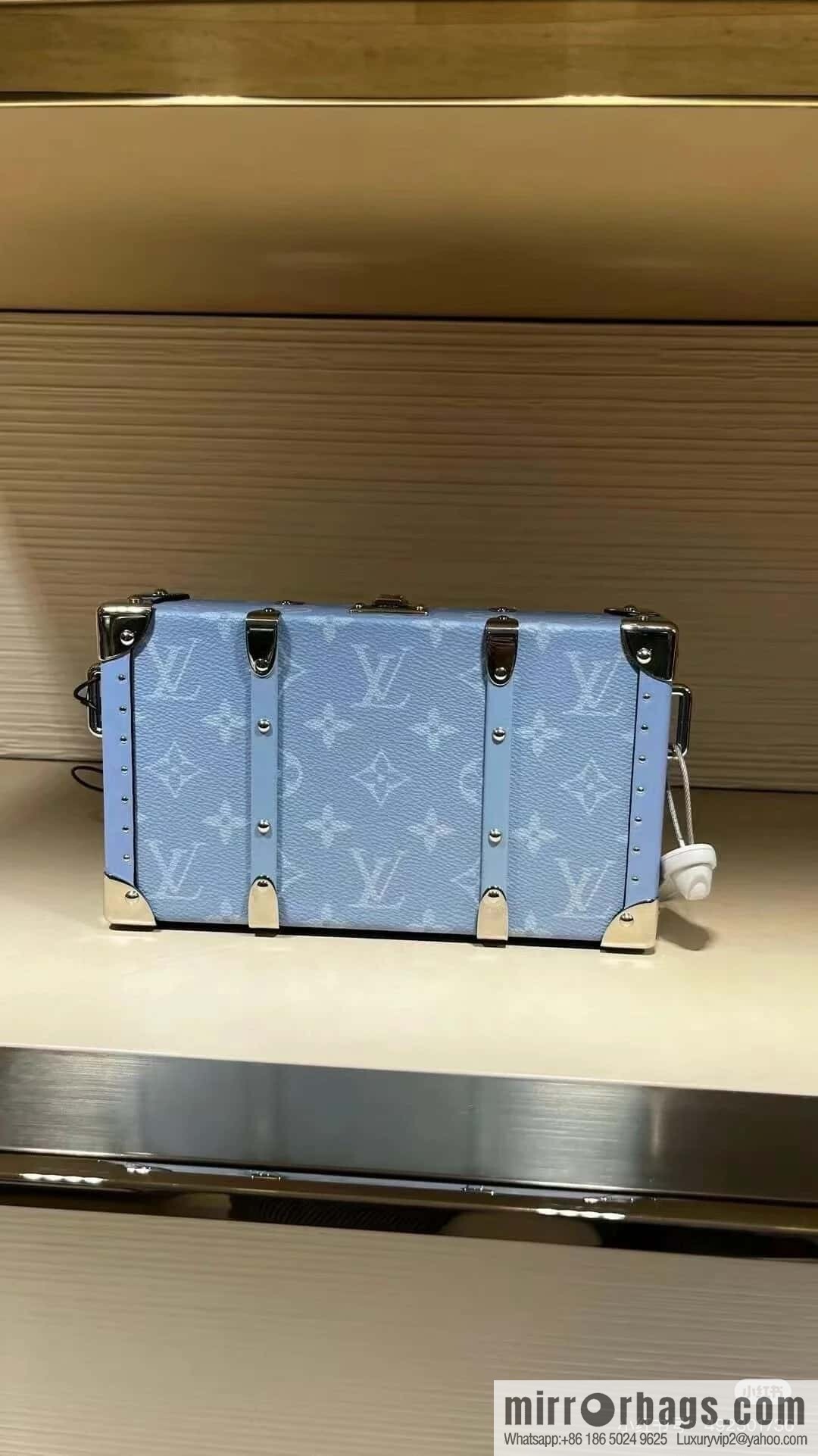 [Boutique‑grade] M13562 light blue flower, box bag, box WALLET TRUNK TAIGARAMA handbag