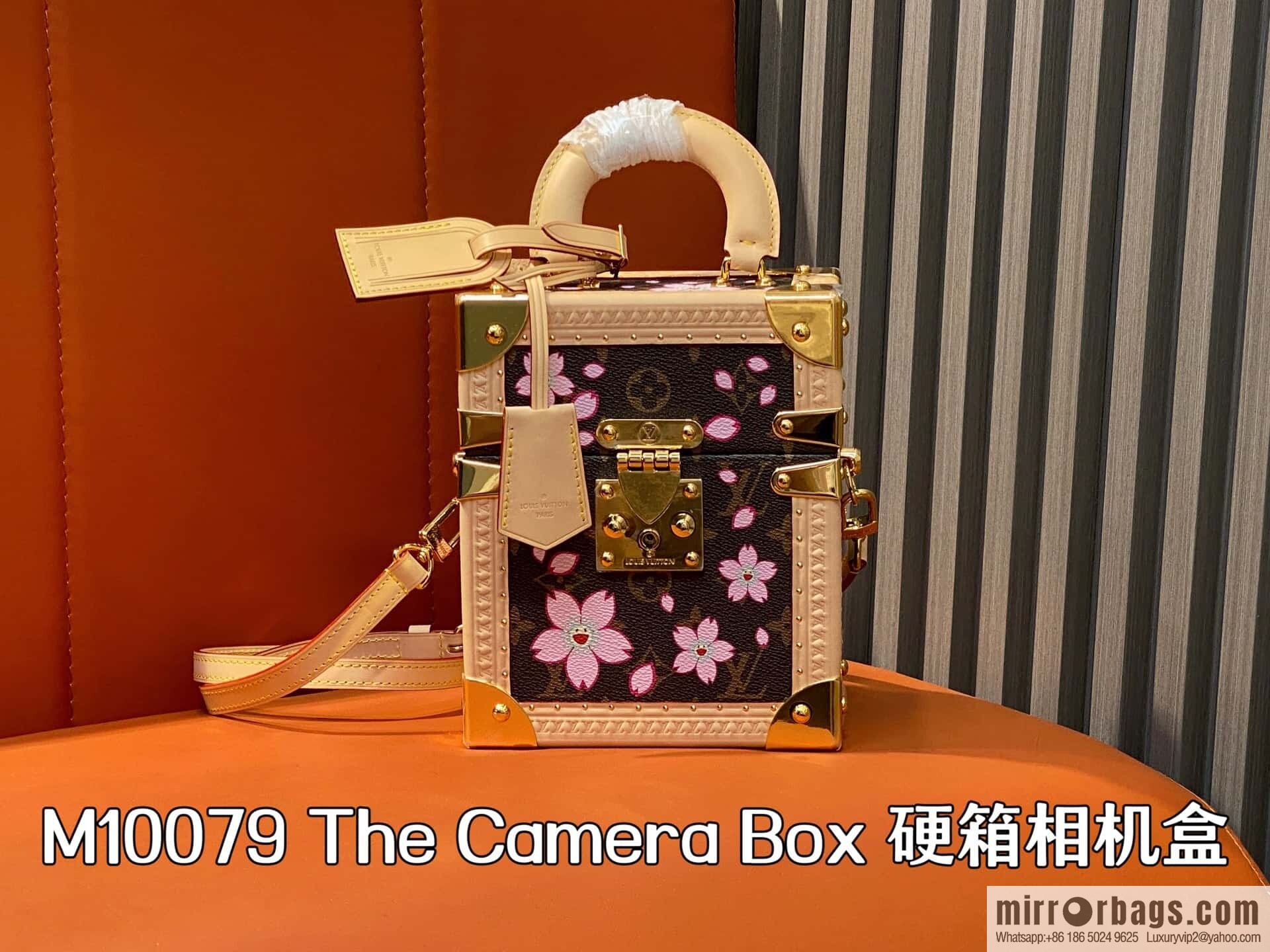 [Boutique‑grade] M13562 light blue flower, box bag, box WALLET TRUNK TAIGARAMA handbag