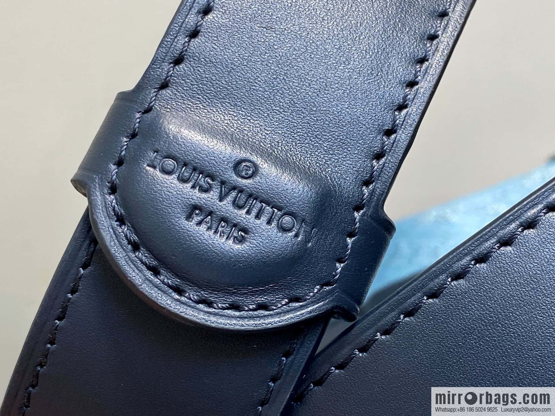 [Boutique‑grade] M15035 blue, men's bag, box bag, Soul Trunk handbag.