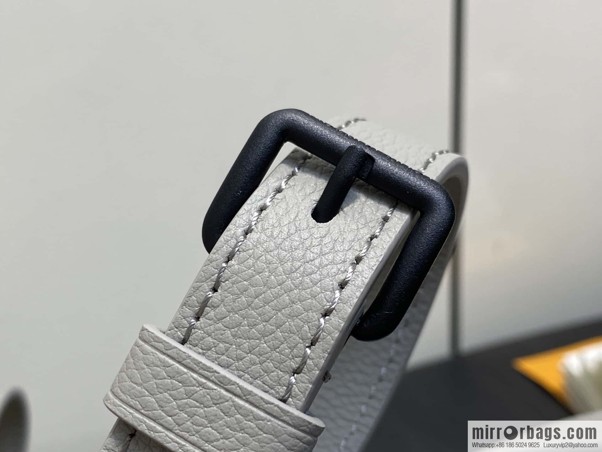[Boutique‑grade] M14794 gray, full leather embossed men's bag messenger bag Pulse mini handbag