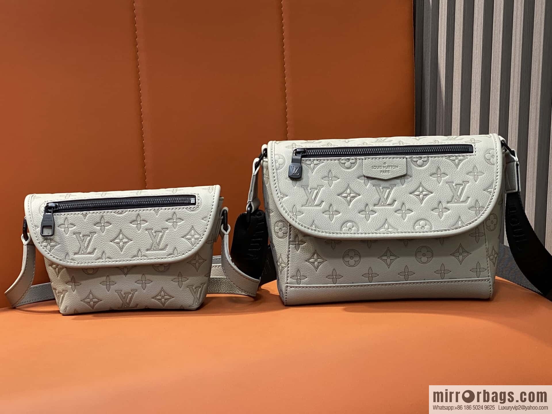 [Boutique‑grade] M14912 gray, full leather embossed men's bag messenger bag Pulse messenger bag