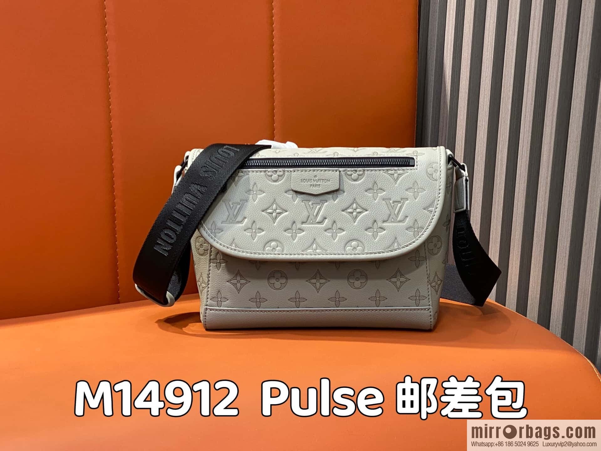 [Boutique‑grade] M14912 gray, full leather embossed men's bag messenger bag Pulse messenger bag