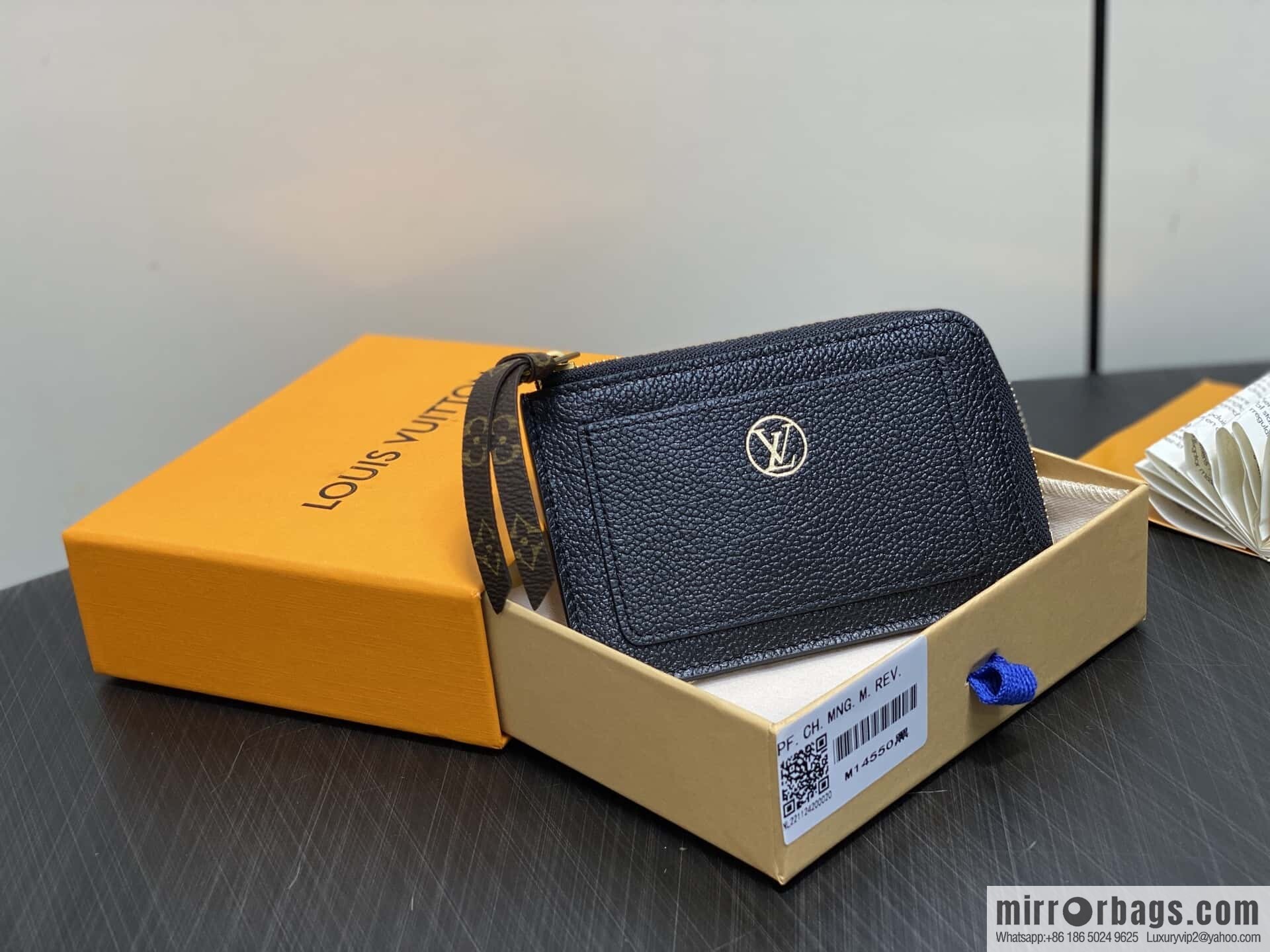 [Boutique‑grade] M14550 black, full leather card bag change bag, the new LOW KEY zipper card clip of the season M14551 brown