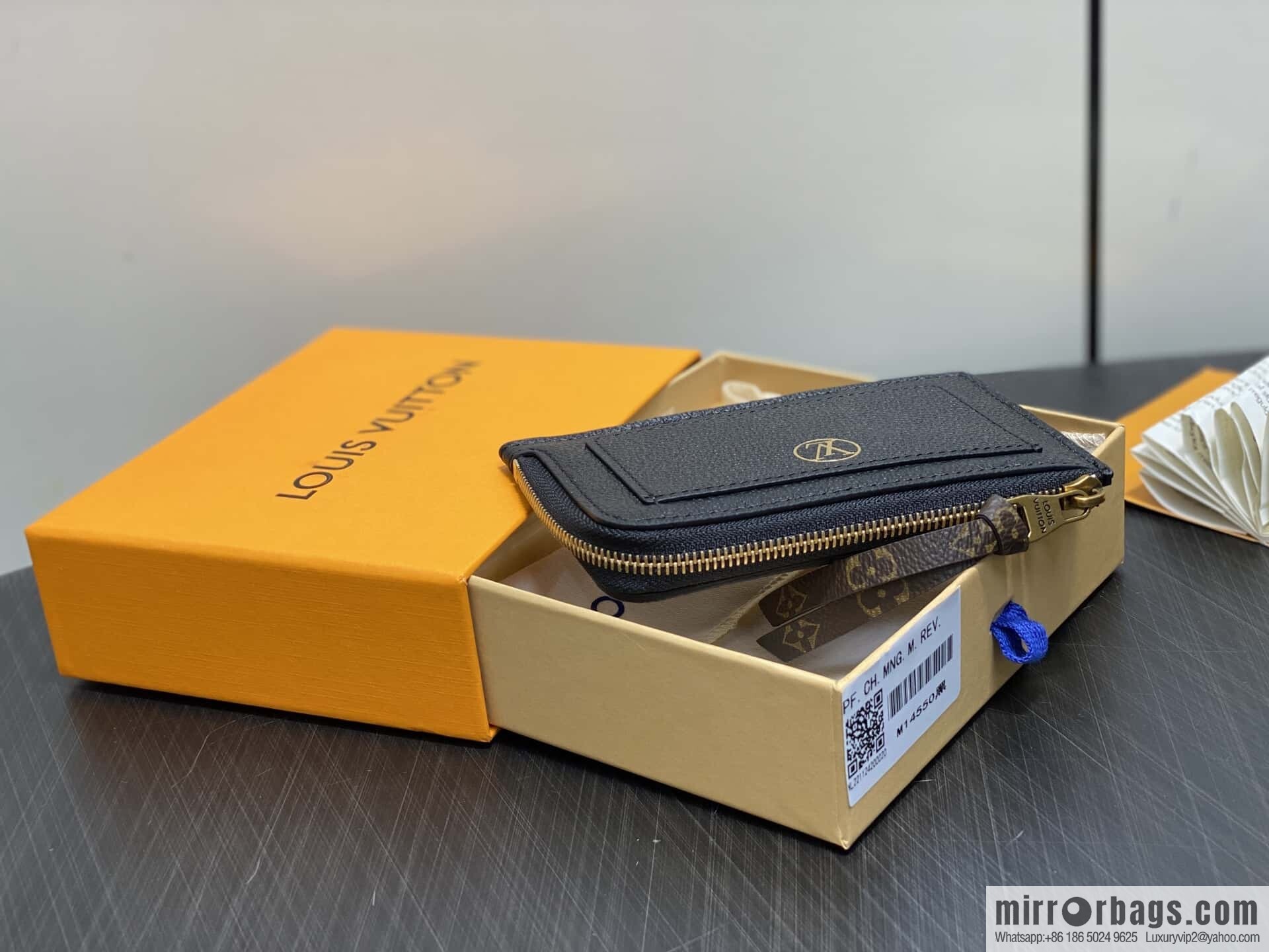 [Boutique‑grade] M14550 black, full leather card bag change bag, the new LOW KEY zipper card clip of the season M14551 brown
