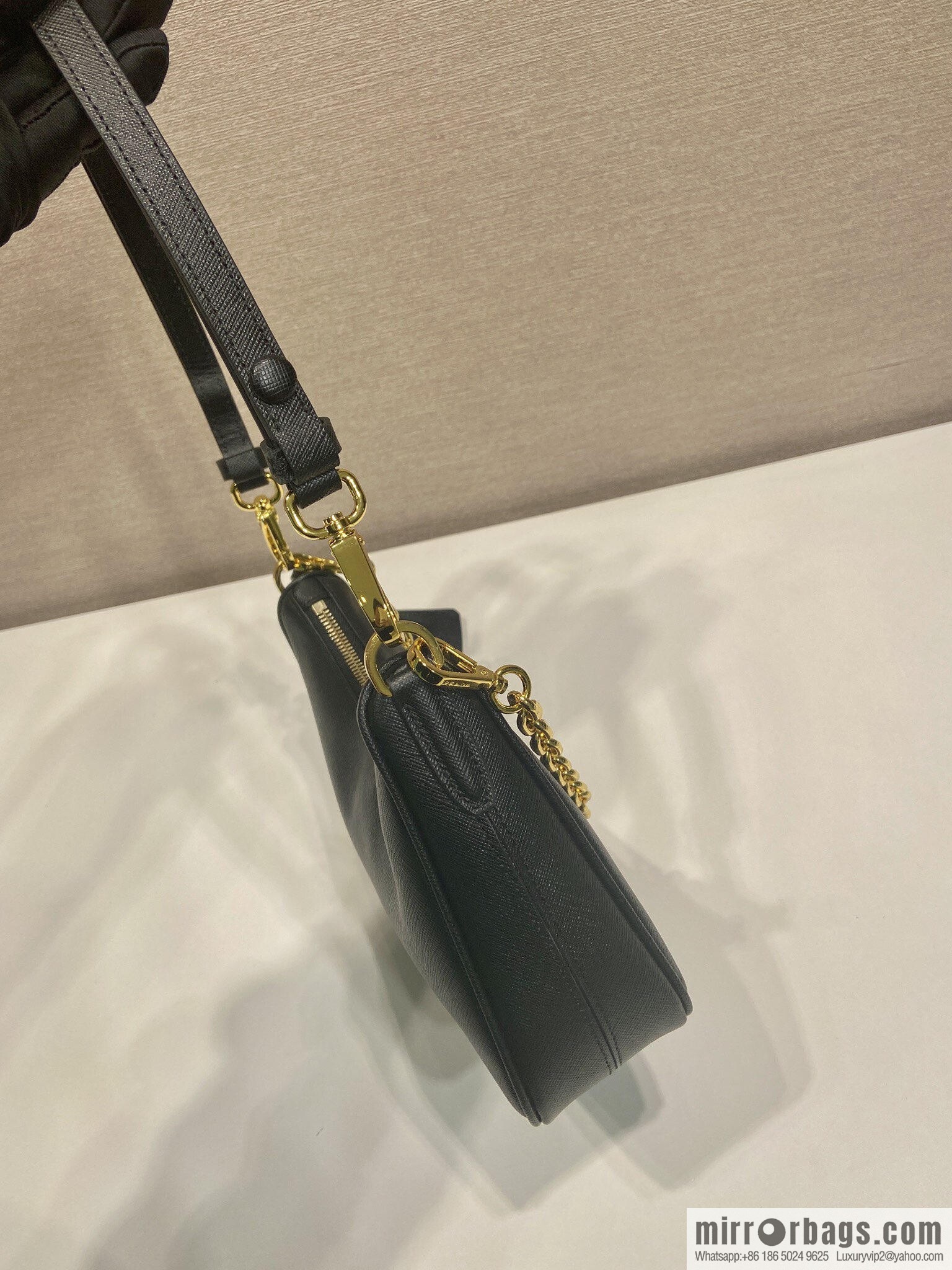 PRADA upgraded Hobo1BC204 cross pattern, black