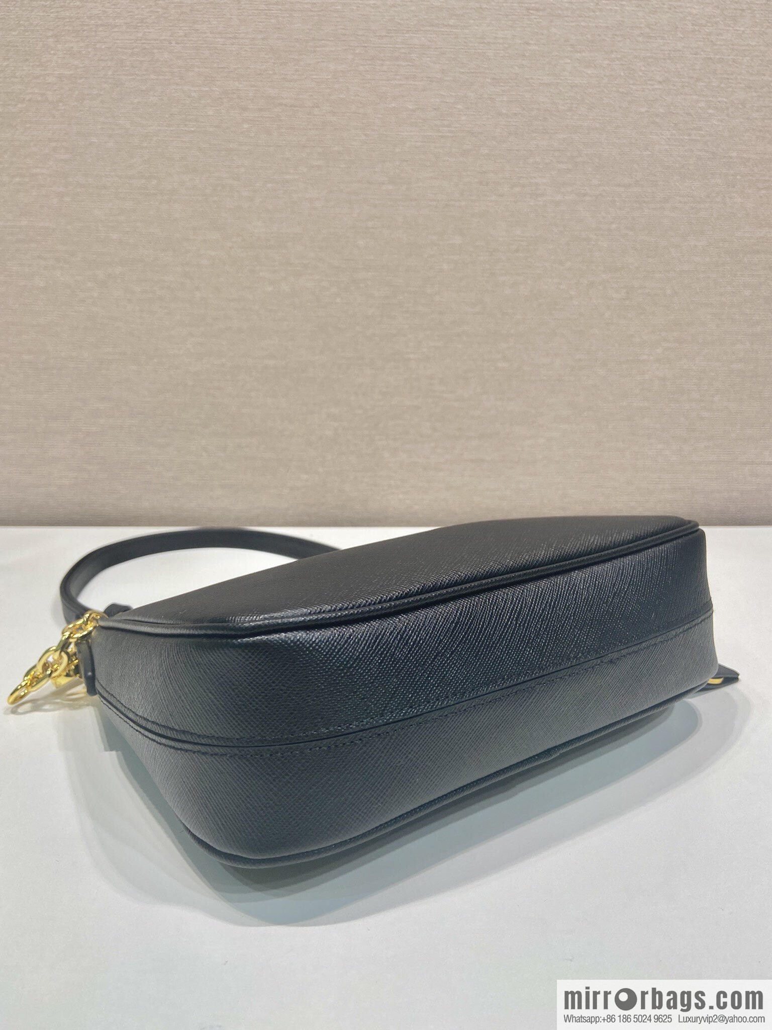 PRADA upgraded Hobo1BC204 cross pattern, black