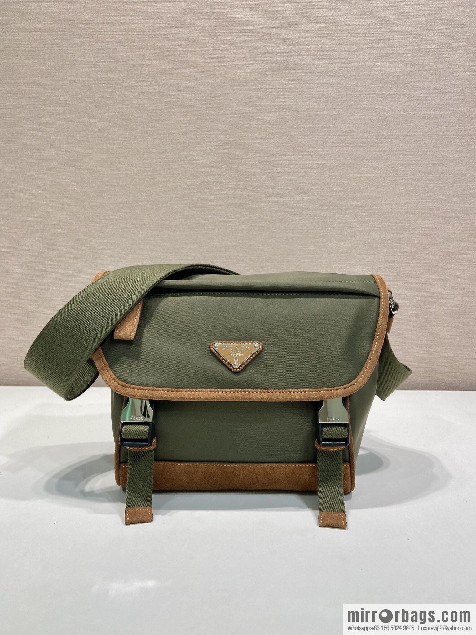 PRADA new mailman bag 2VD066S