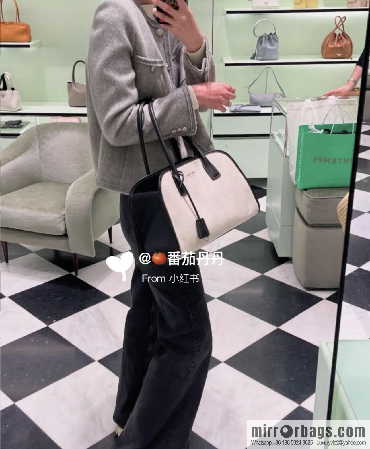 PRADA's new tote bag 1BG572