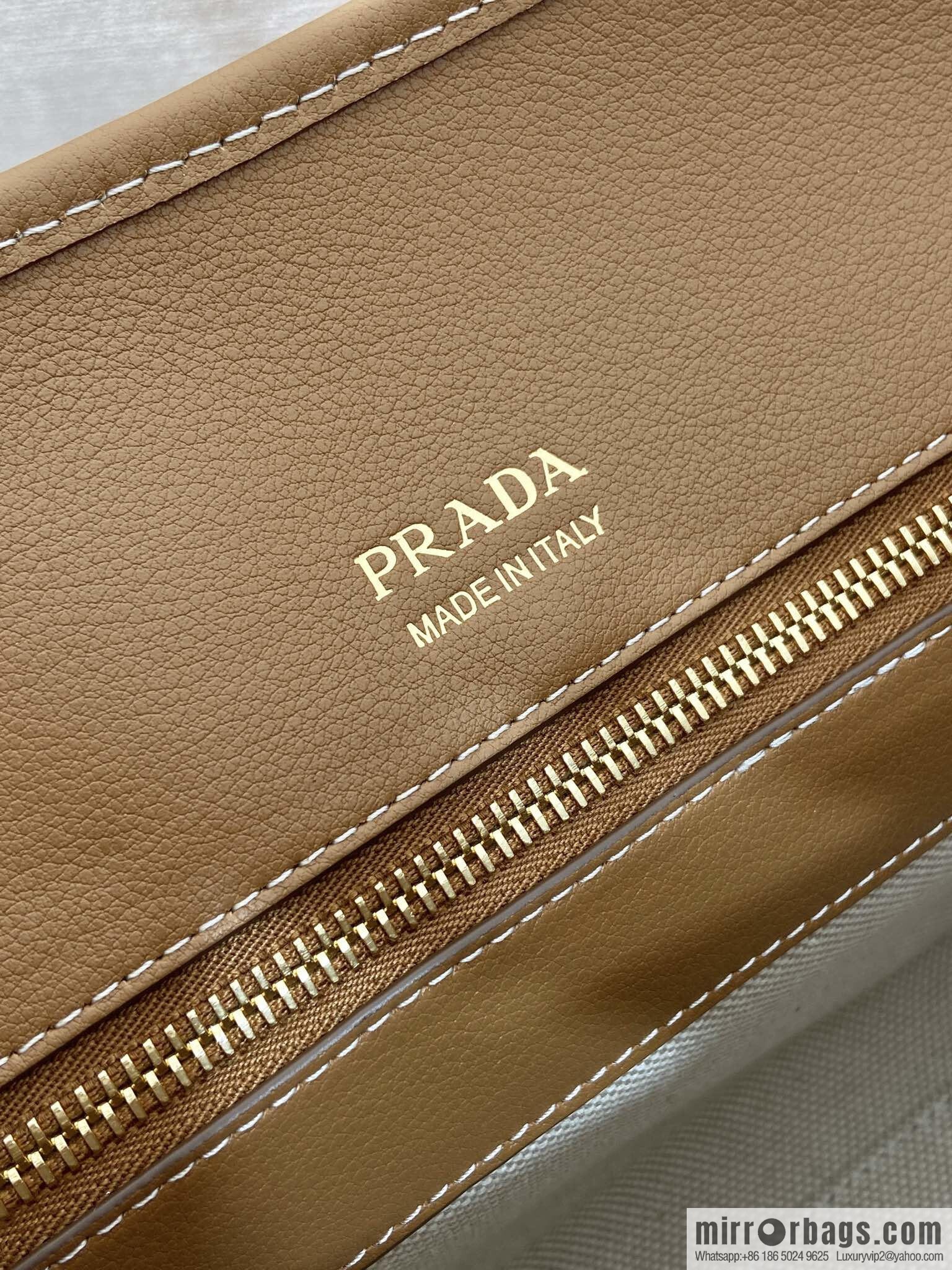 PRADA's new tote bag 1BG572 brown
