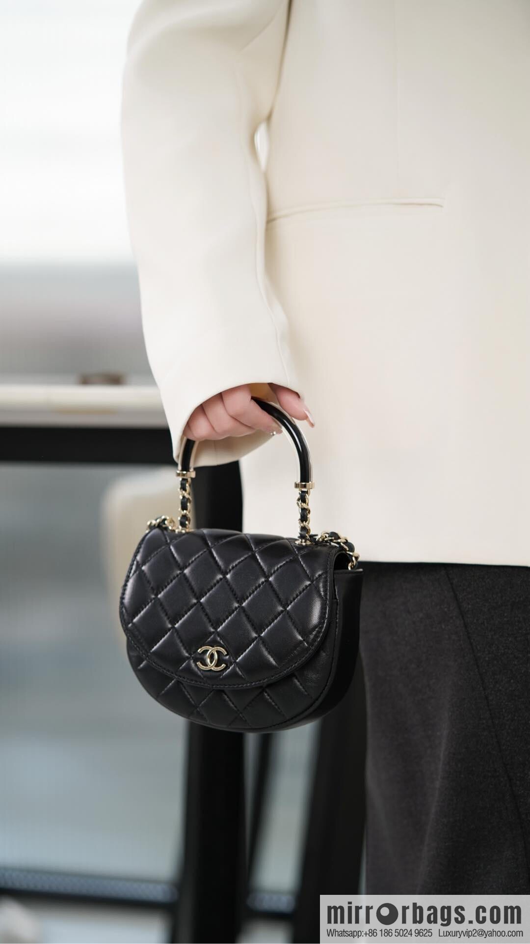 𝐂𝐡𝐚𝐧𝐞𝐥 𝟐𝟓𝐜 early spring new, chain handle bag 👜 AP4410