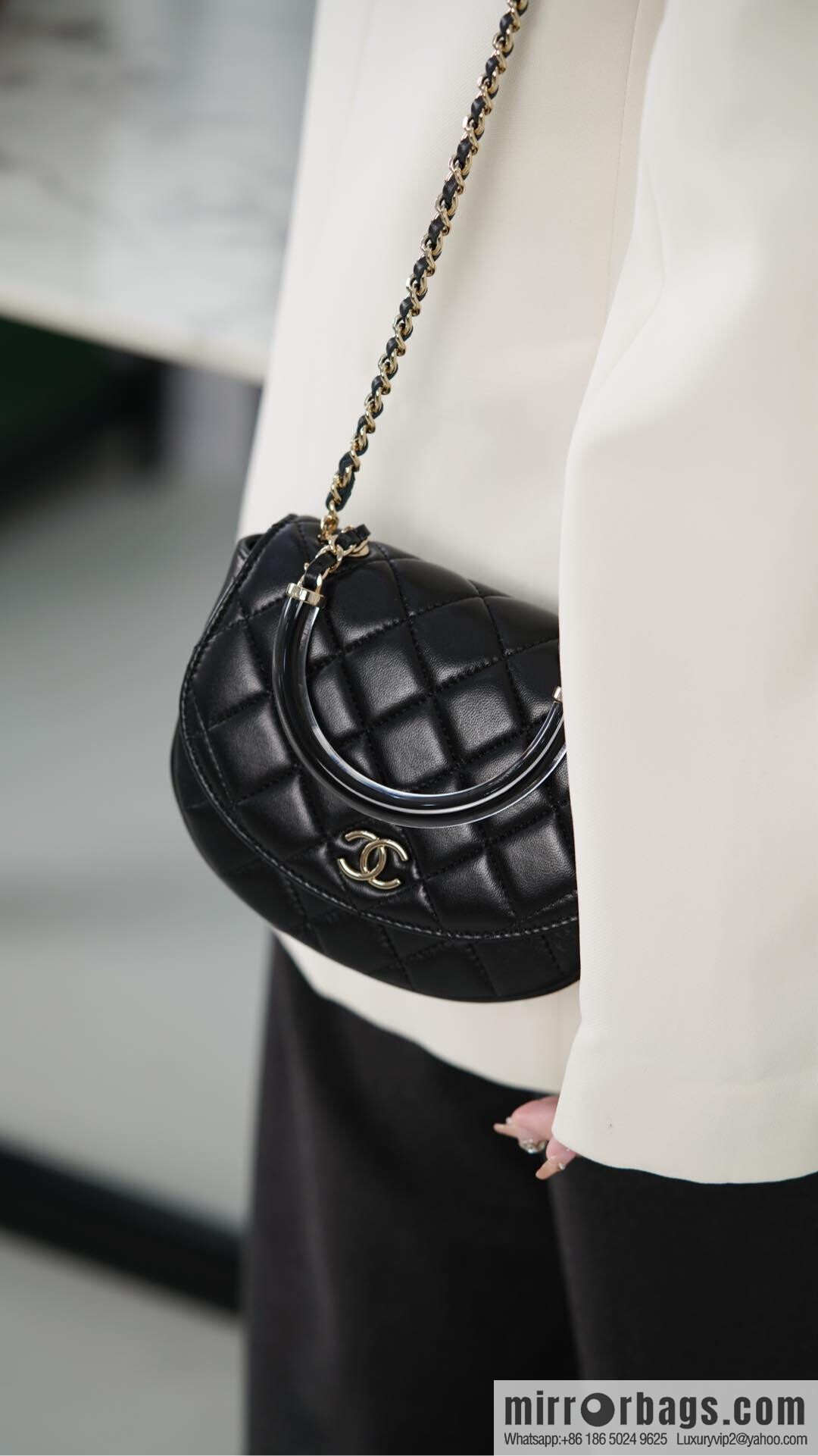 𝐂𝐡𝐚𝐧𝐞𝐥 𝟐𝟓𝐜 early spring new, chain handle bag 👜 AP4410
